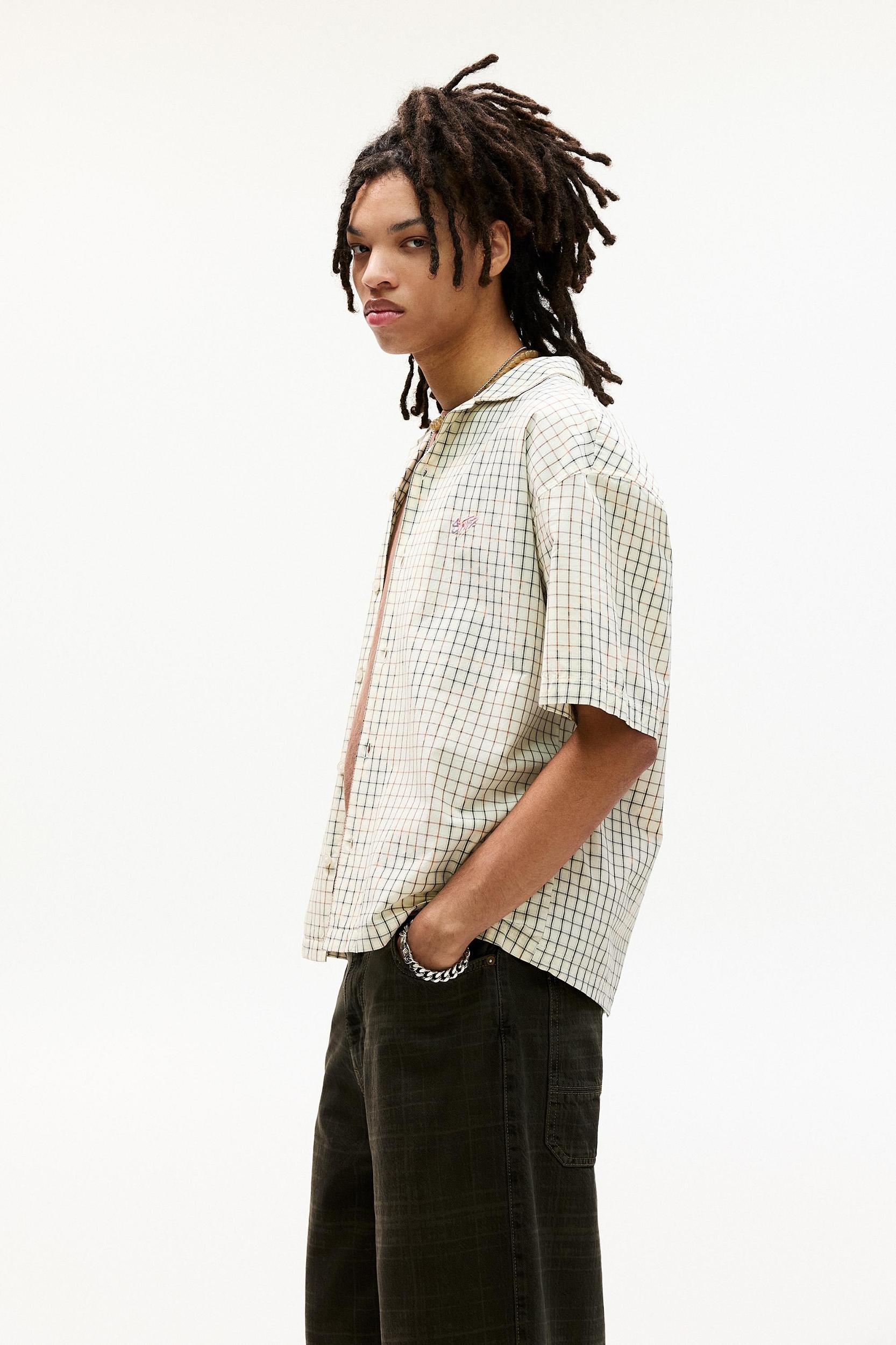 Check short sleeve shirt Product Image