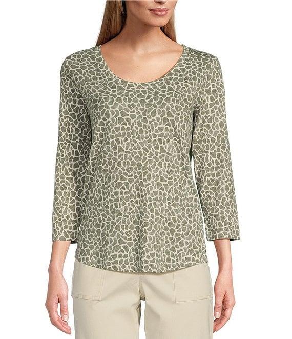 Tommy Bahama Ashby Safari Spot Scoop Neck 3/4 Sleeve Tee Shirt Product Image