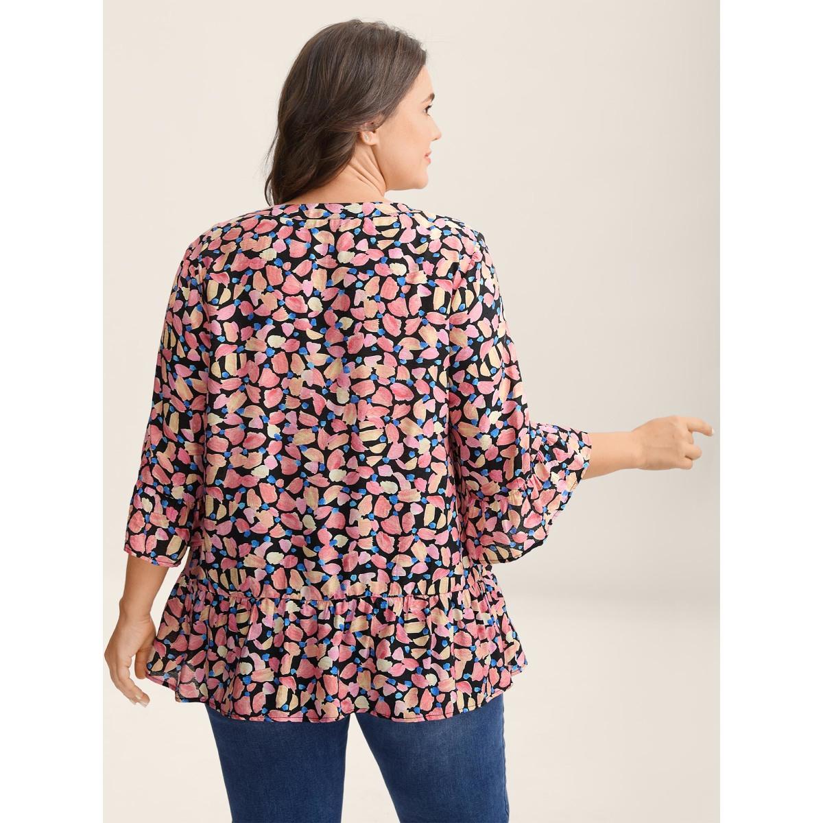 Plus Size Black Floral Notched Collar Button Detail Blouse Women Elbow-length sleeve Flat collar with V-notch Everyday-Casual Blouses BloomChic 26/4X Product Image