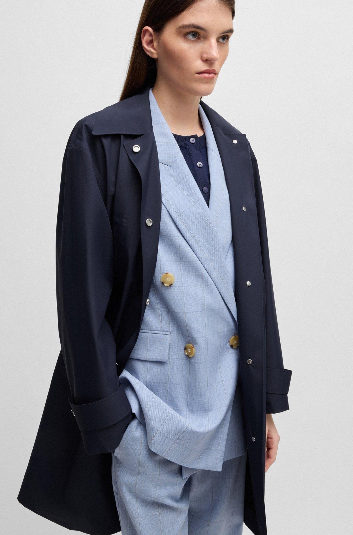 Water-repellent jacket with detachable fleece inner Product Image