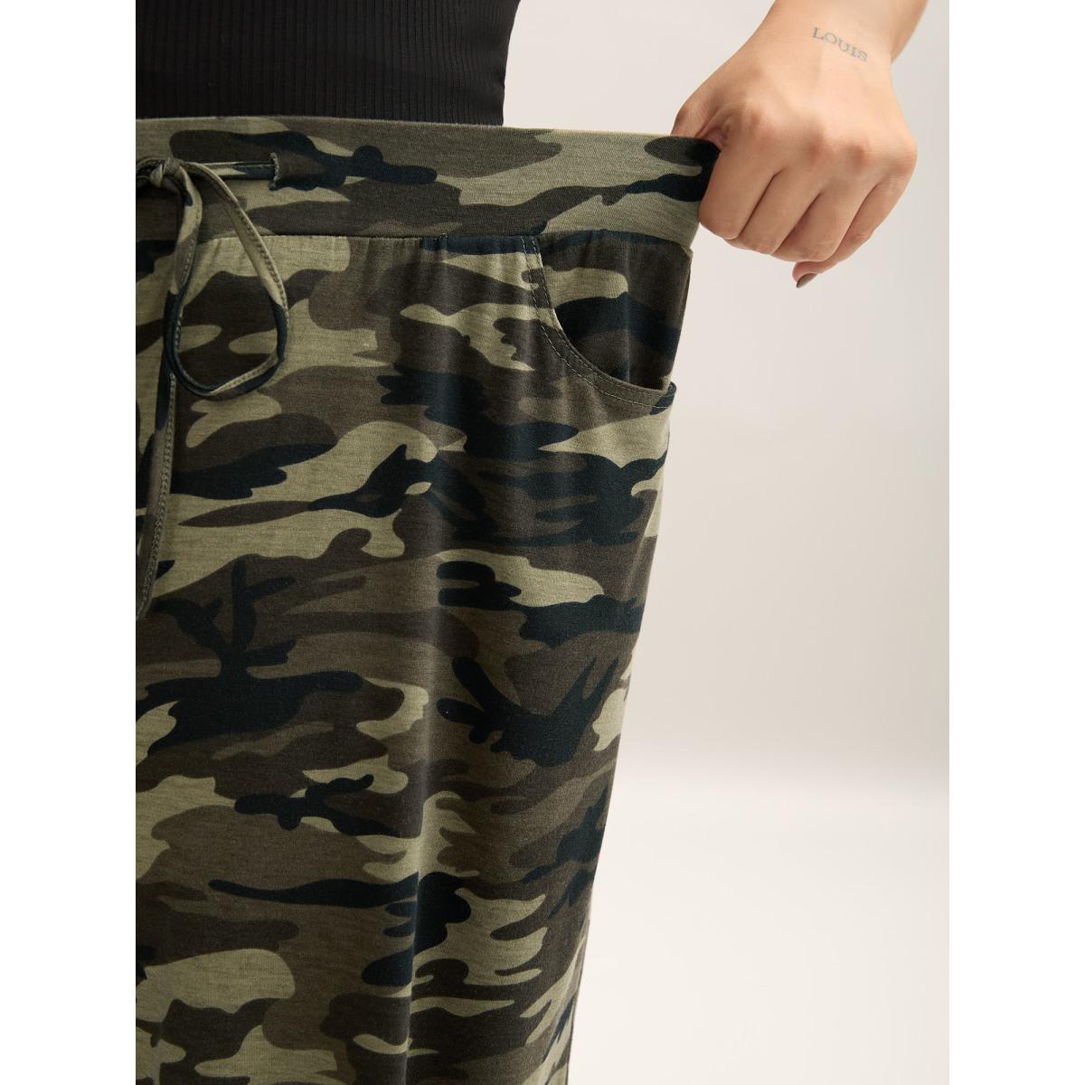 Plus Size Camouflage Print Tie-Waist Wide-Leg Pants Women ArmyGreen Casual Wide Leg Mid Rise Everyday-Casual Pants BloomChic 18-20/2X Product Image