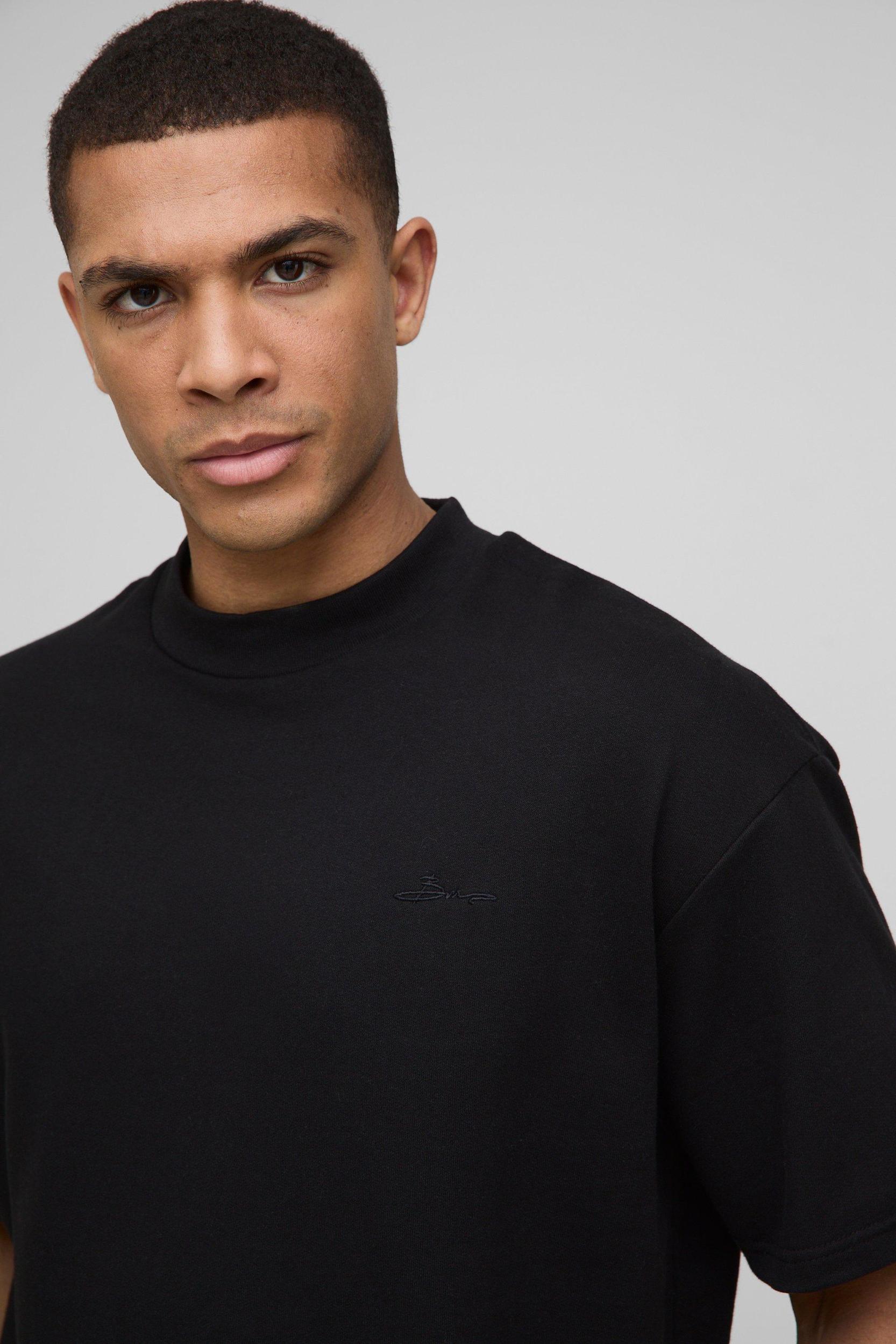 Oversized Extended Neck BM Signature Heavyweight T-Shirt | boohooMAN USA Product Image