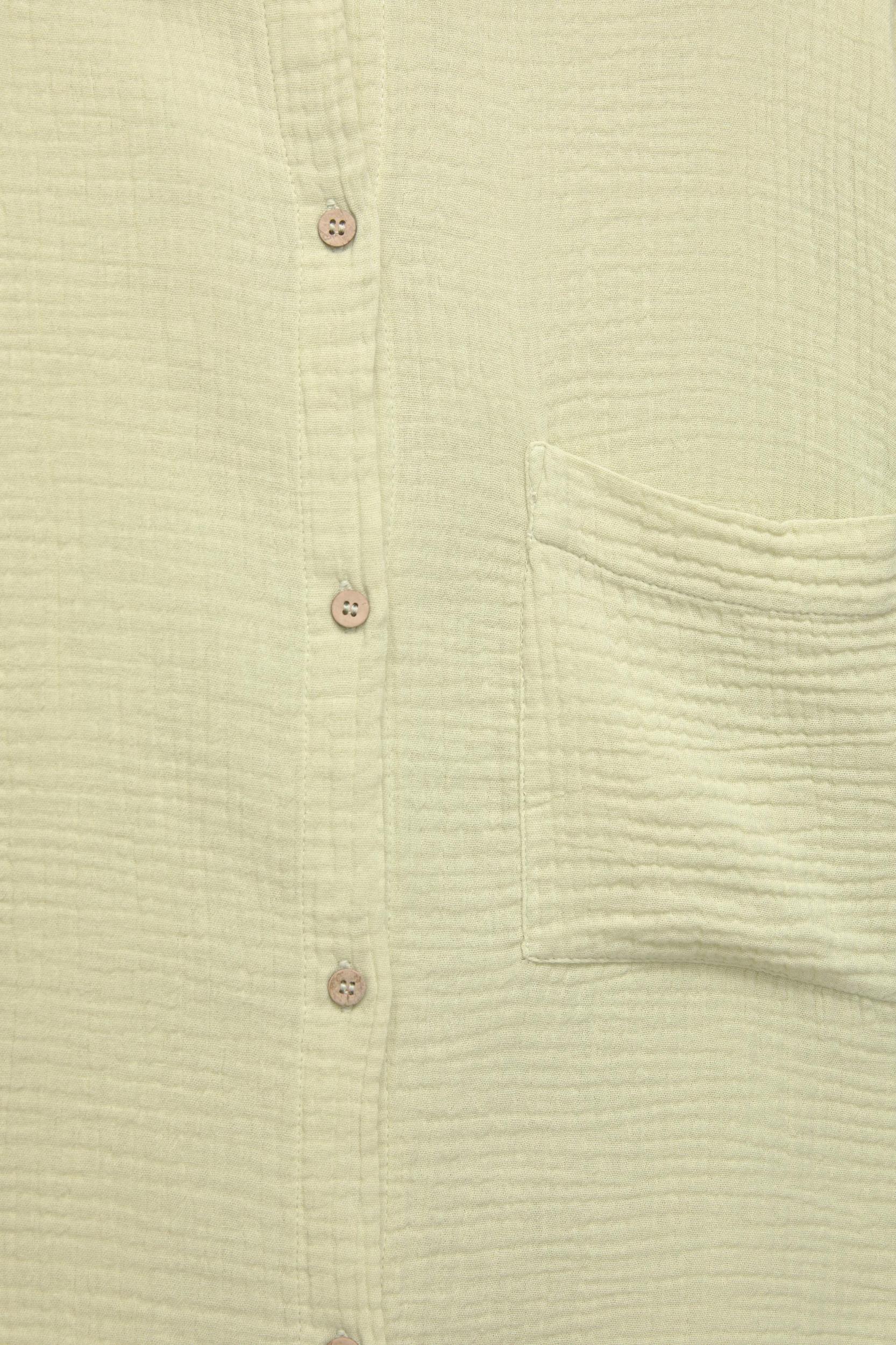 Textured short sleeve shirt Product Image