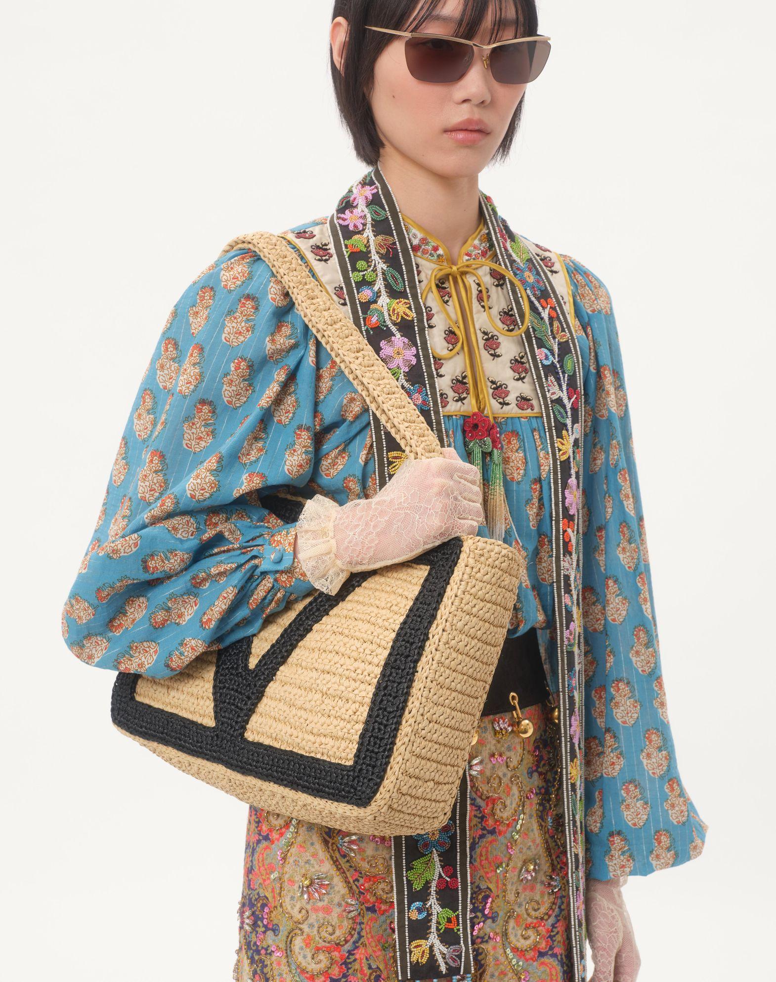 Valentino Garavani Viva Superstar Medium Shopping Bag In Raffia Product Image