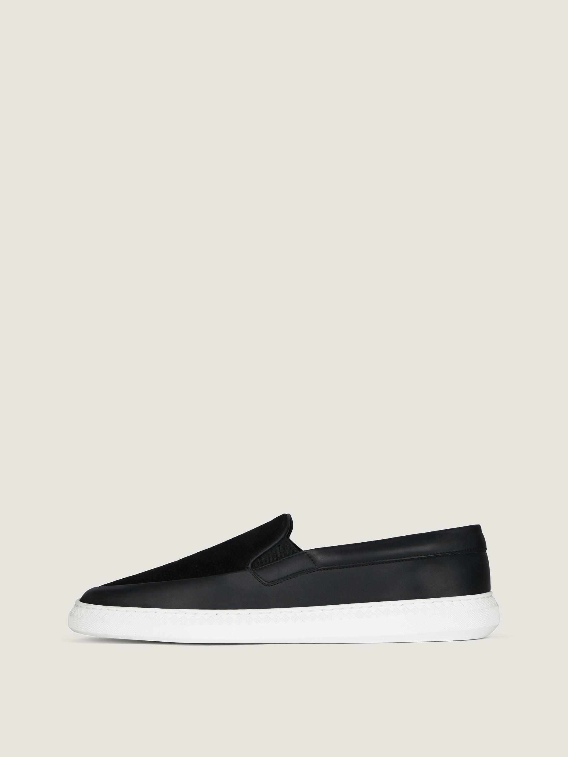 G Set sneakers in leather and perforated suede Product Image