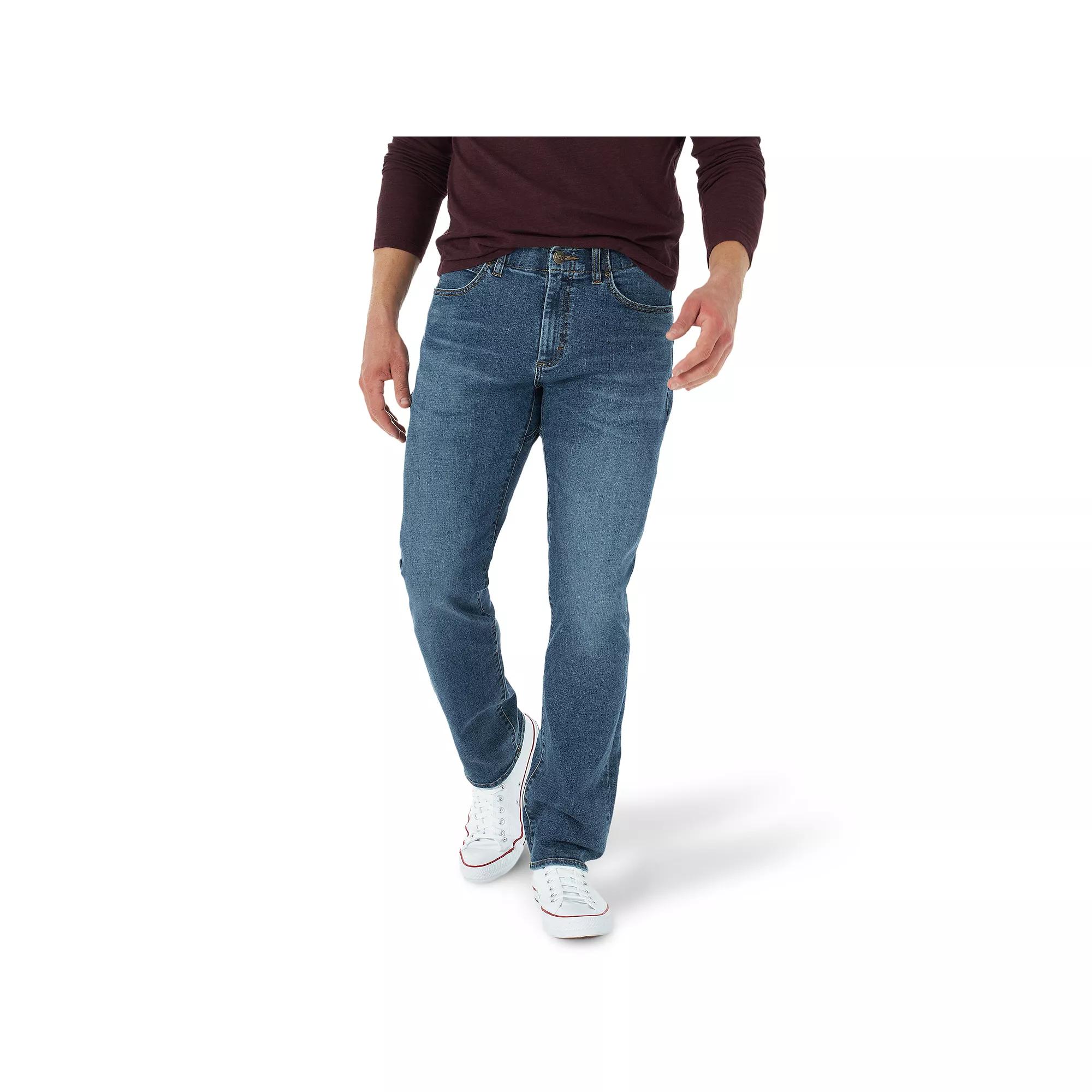 Men's Lee® Extreme Motion MVP Athletic-Fit Tapered-Leg Jeans,  Product Image