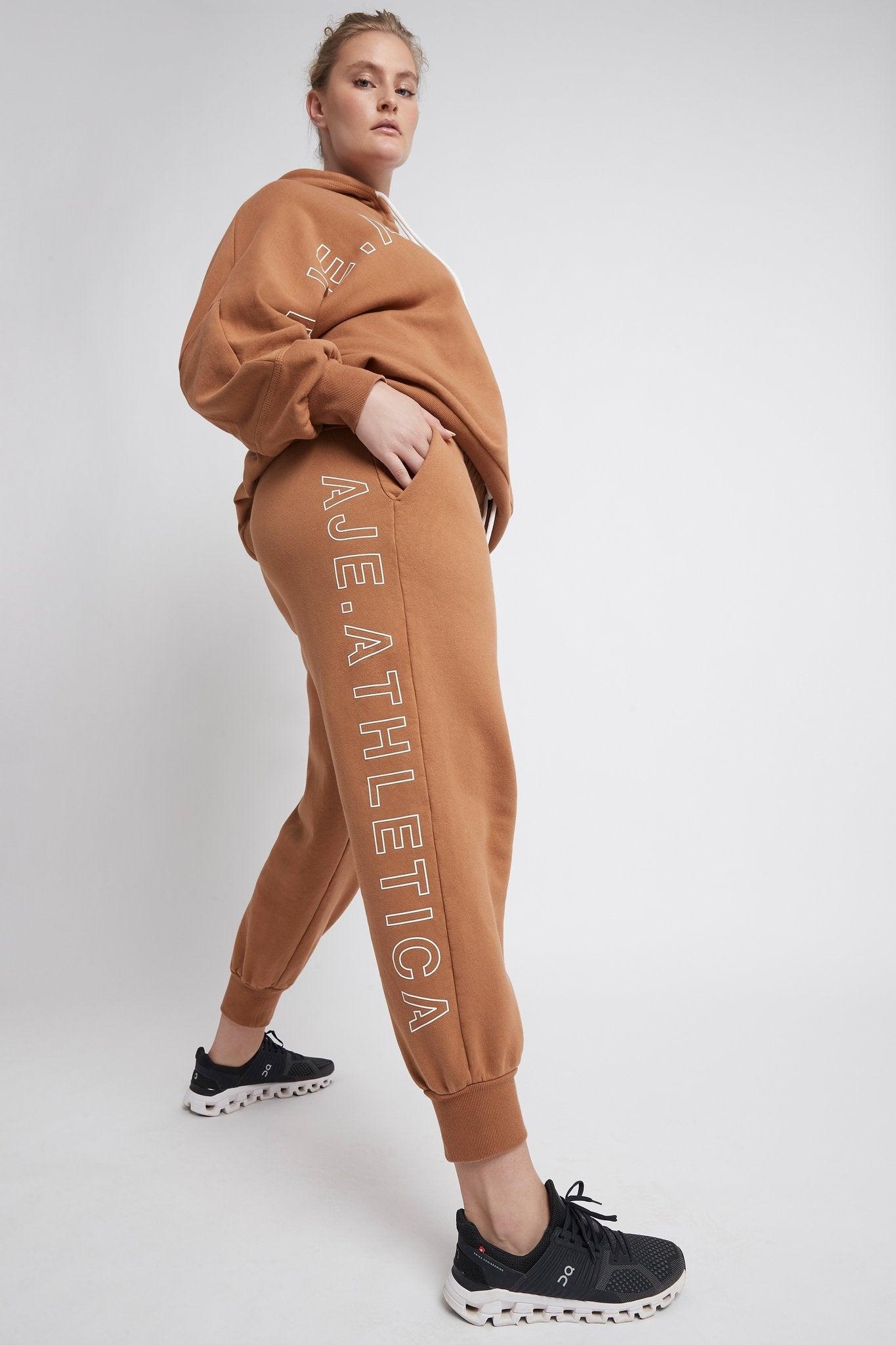 Fleece Signature Trackpants 008 Product Image