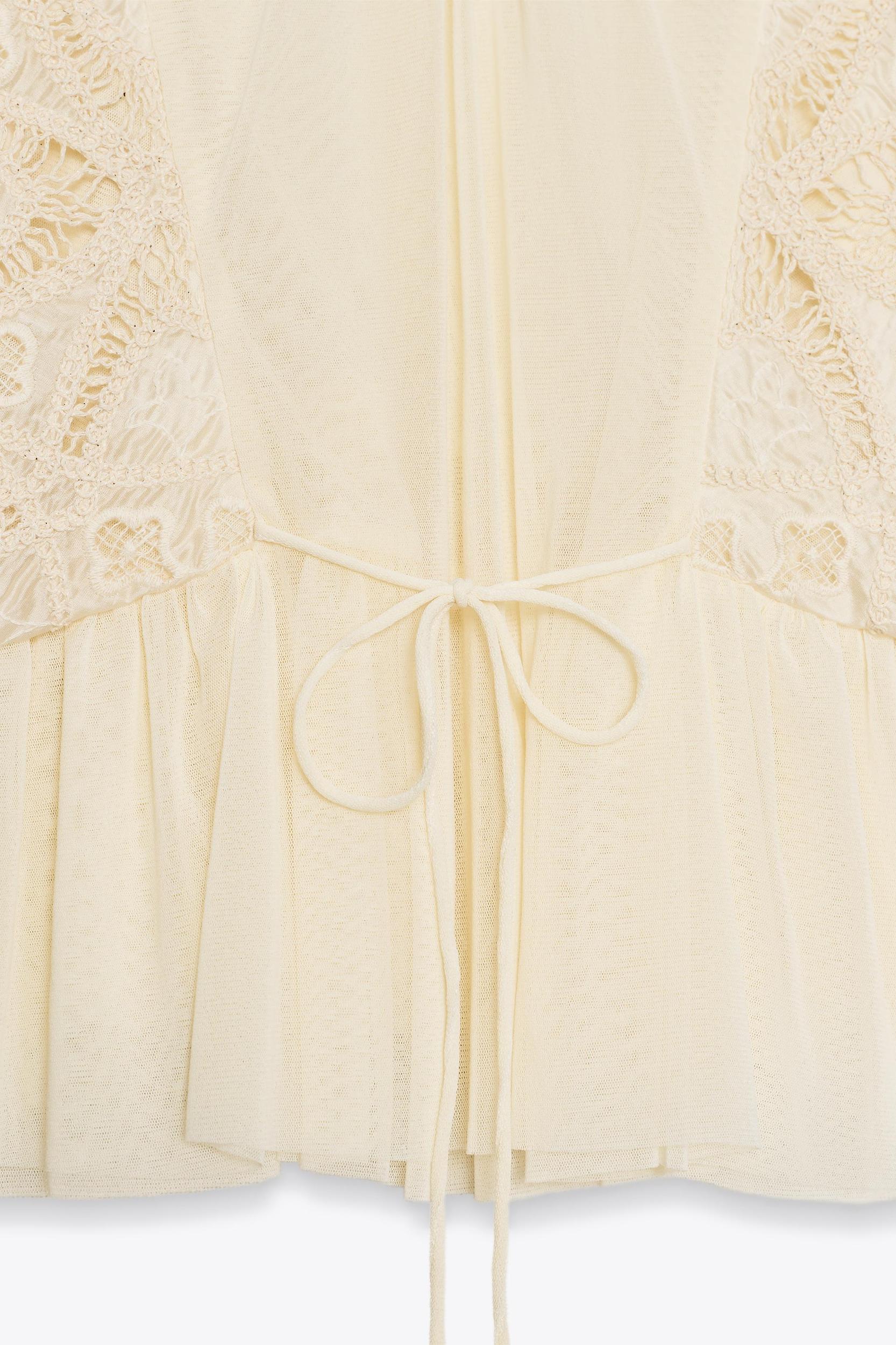 EMBROIDERED TOP Product Image