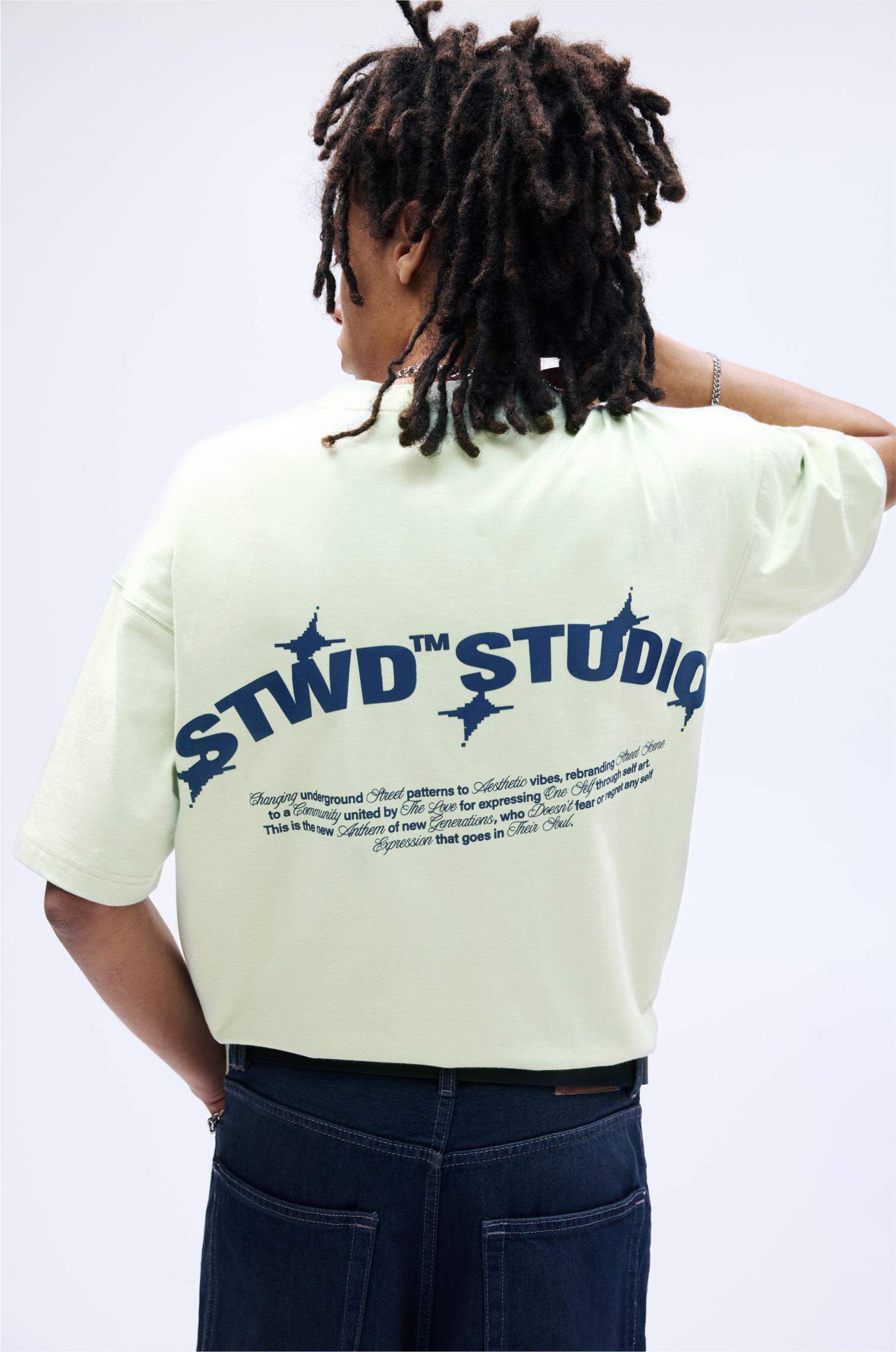 Green STWD T-shirt Product Image