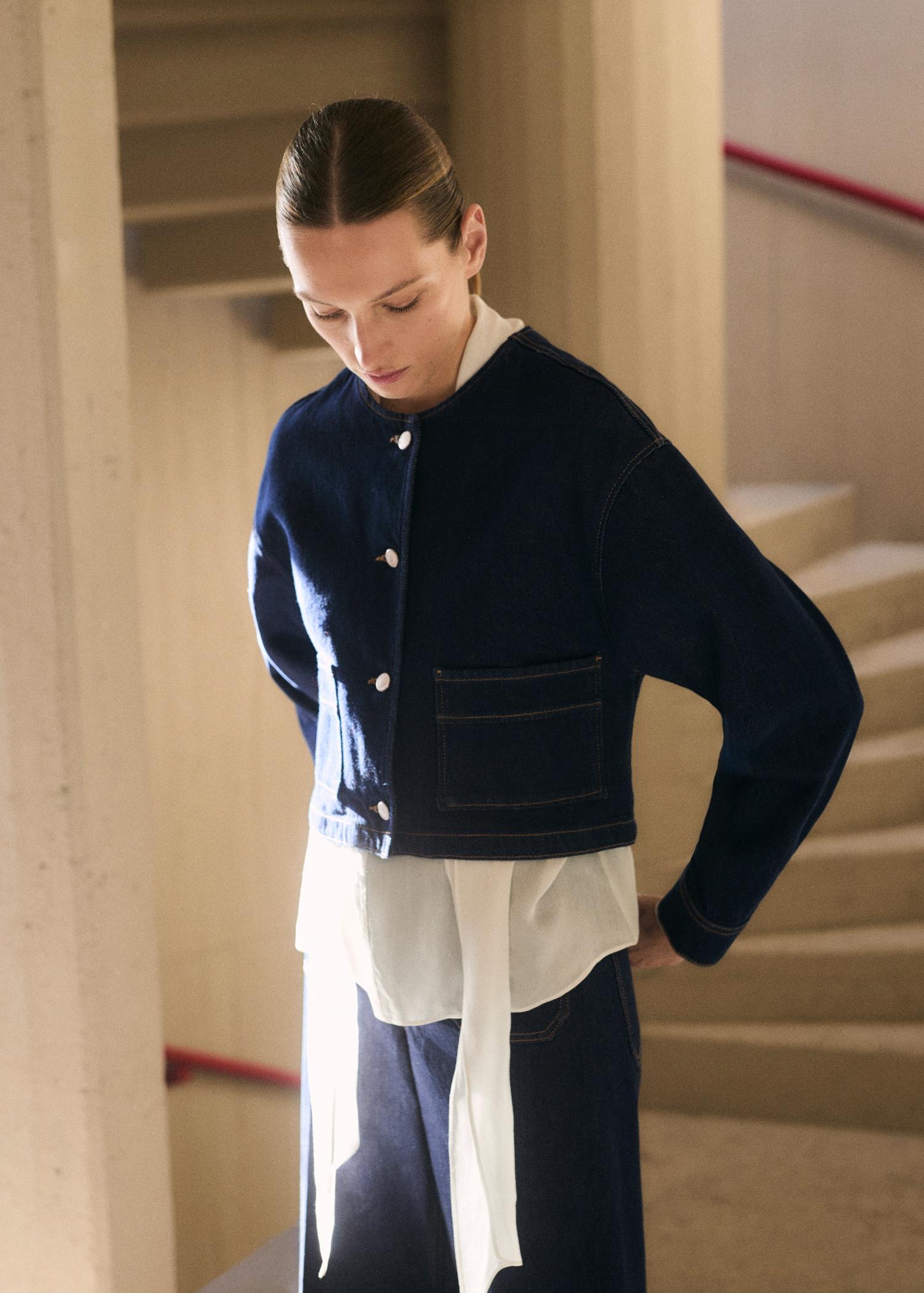 Rinse-wash denim jacket - Women | MANGO USA Product Image