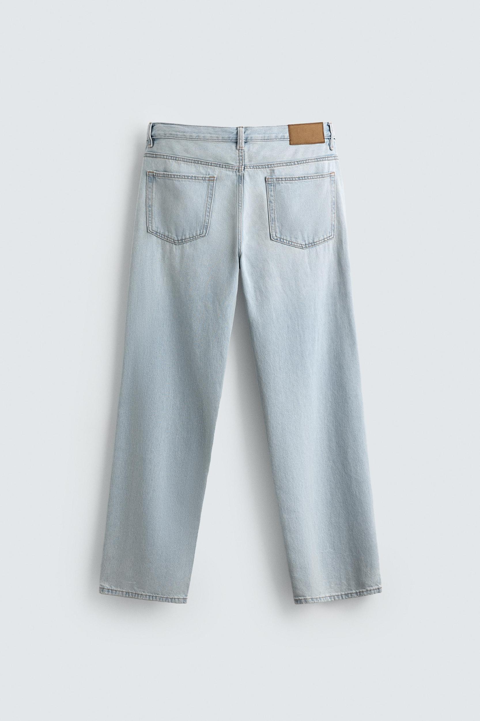 STRAIGHT FIT JEANS Product Image