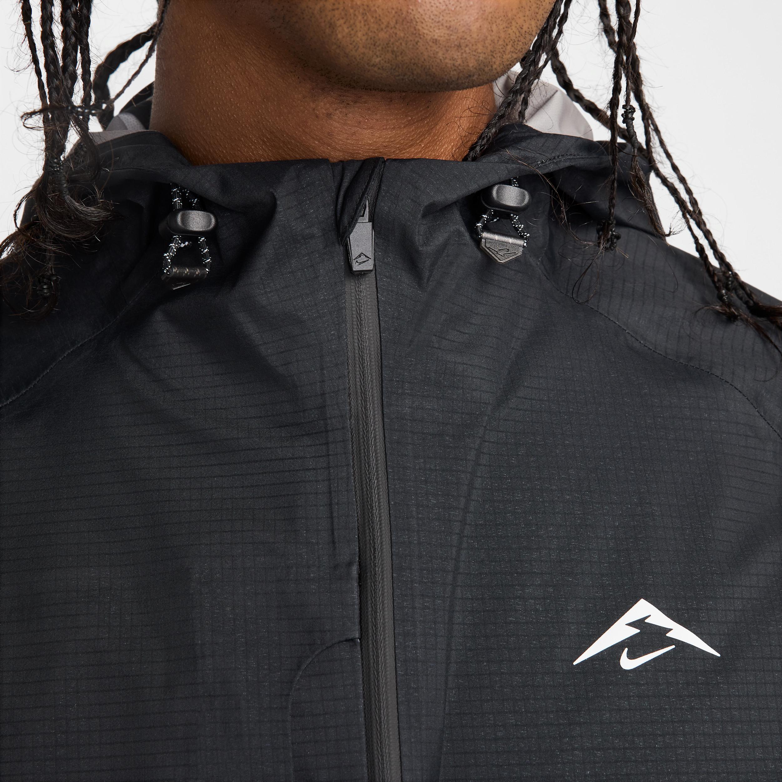 Nike Mens Cosmic Peaks Storm-FIT ADV Running Jacket | FZ1084-010 Product Image