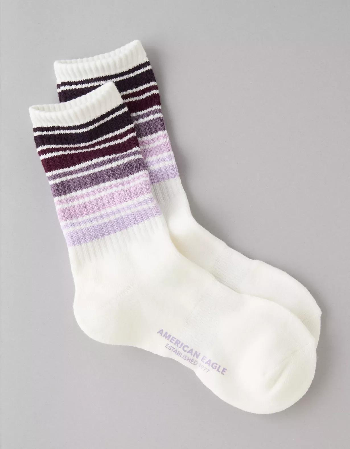 AE Graphic Terry Crew Socks Product Image