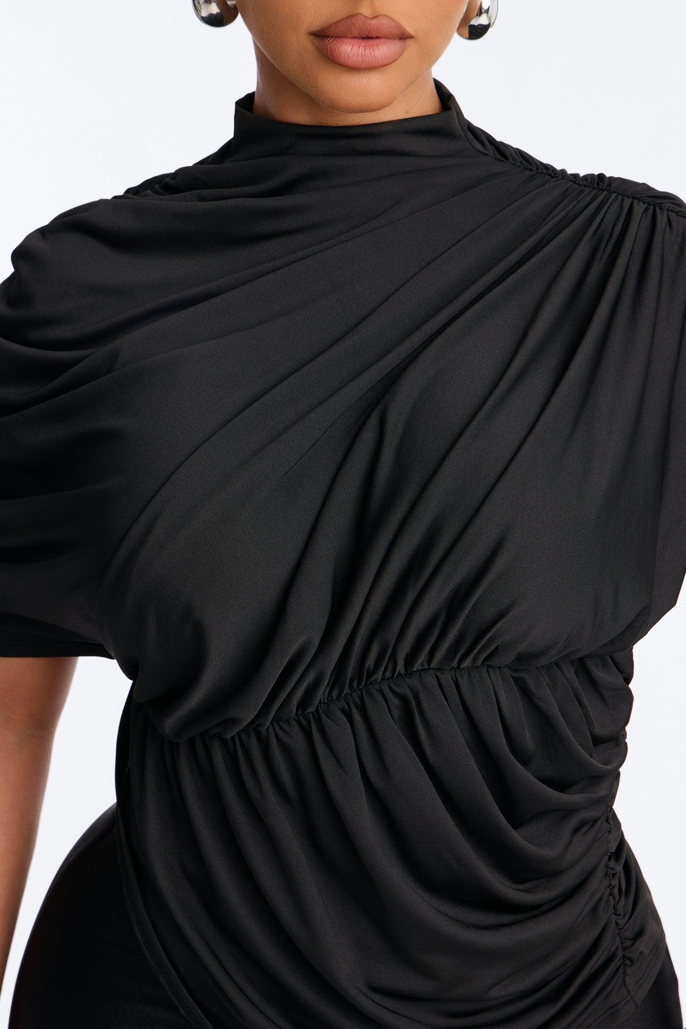 Madalyn Mock Neck Ruched Short Sleeve Top - Black Female Product Image