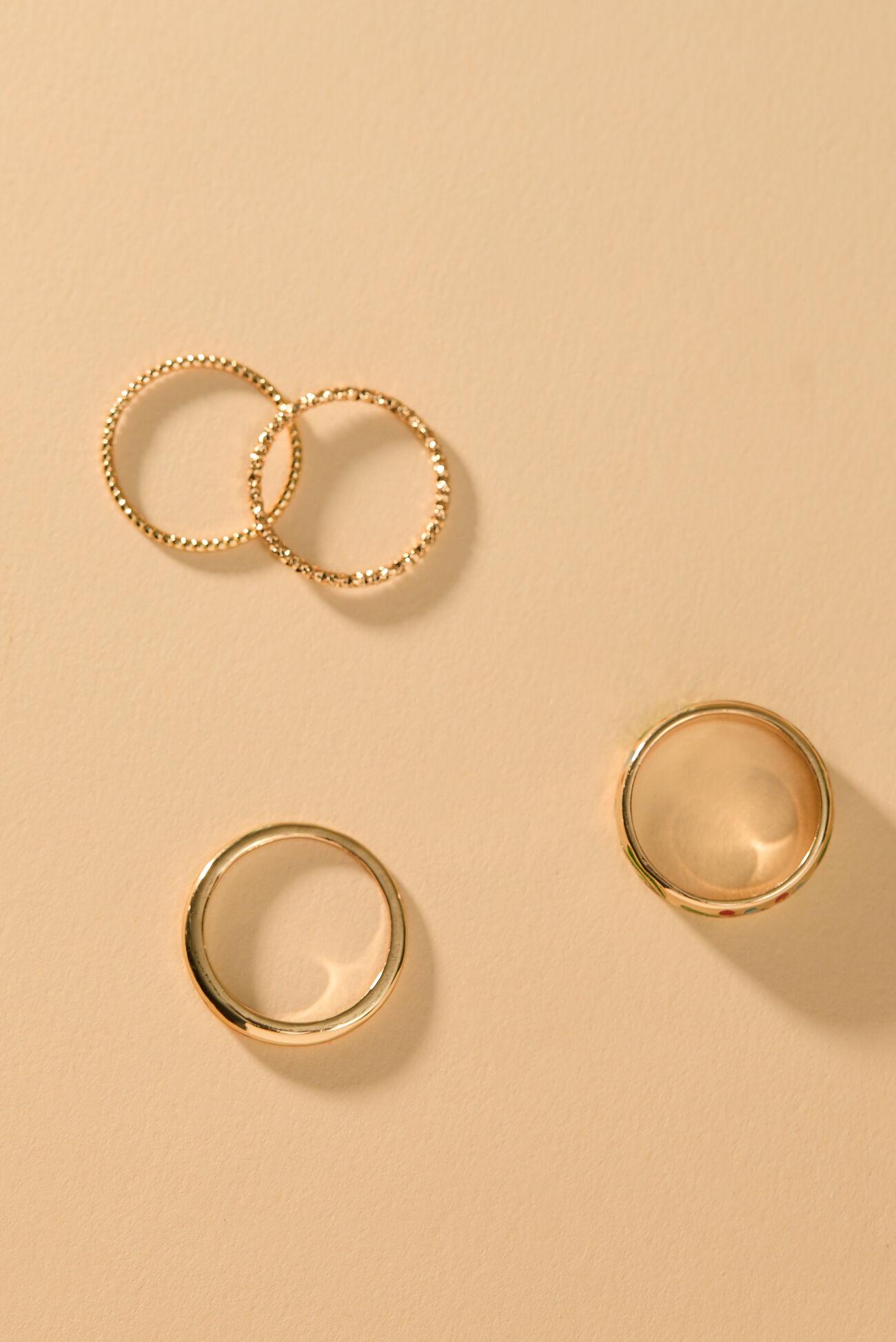 Radiant Bliss Gold Ring Set Product Image
