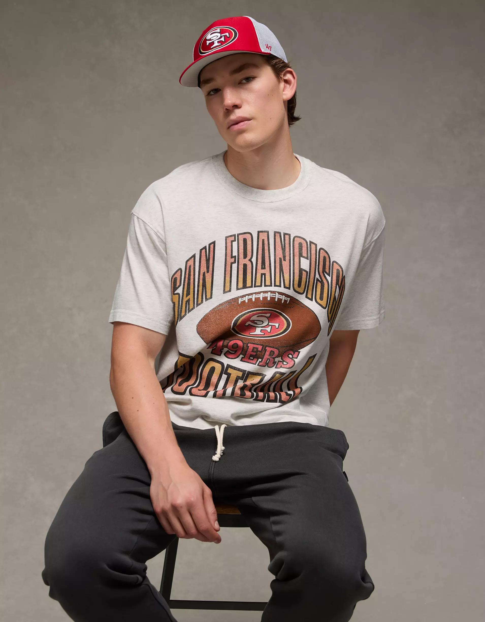 AE Boxy NFL San Francisco 49ers Graphic T-Shirt Product Image