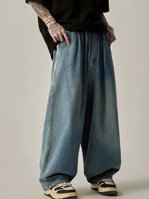 Men's Washed Distressed Loose Jeans Product Image