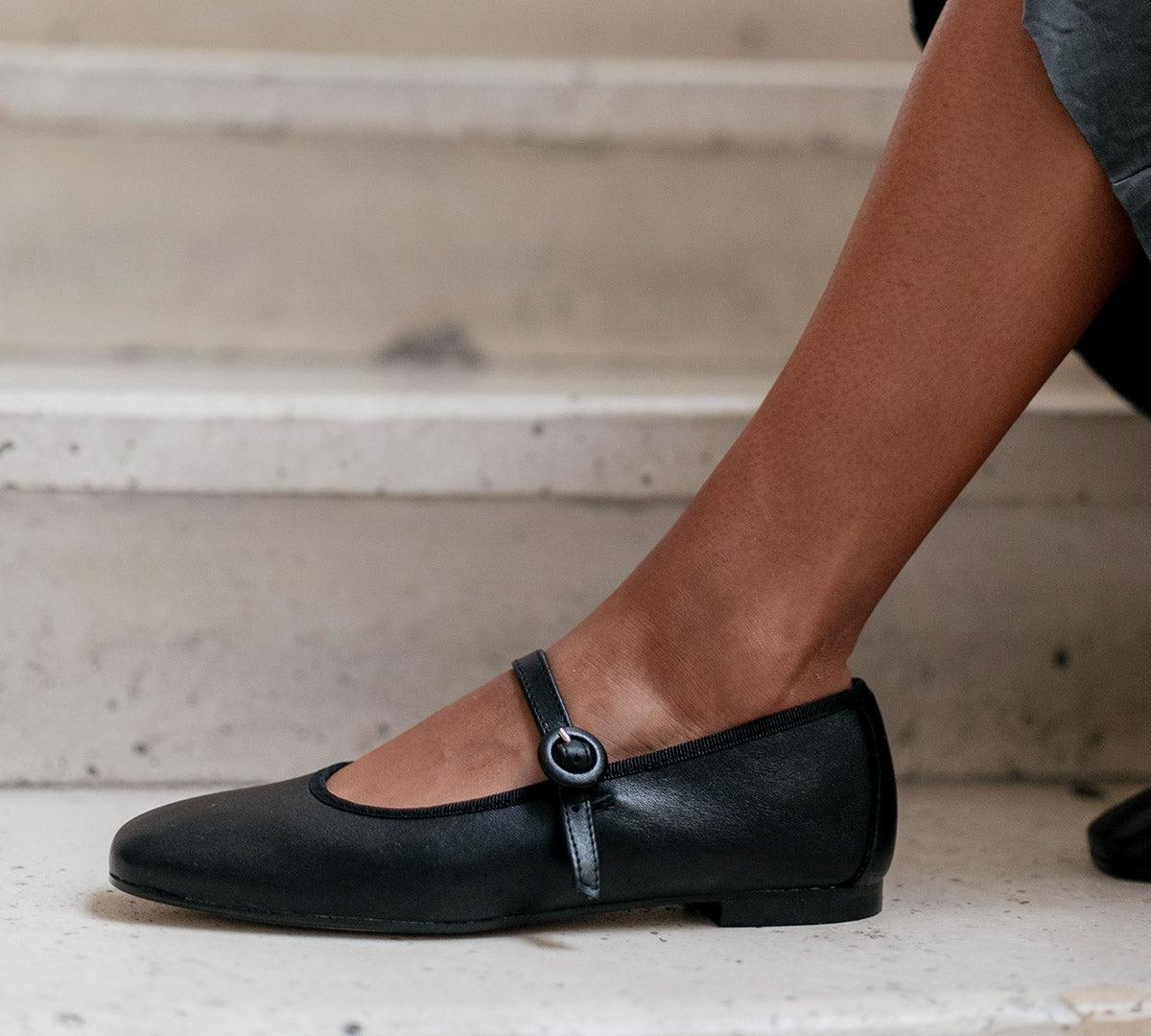 Boheme Black Product Image