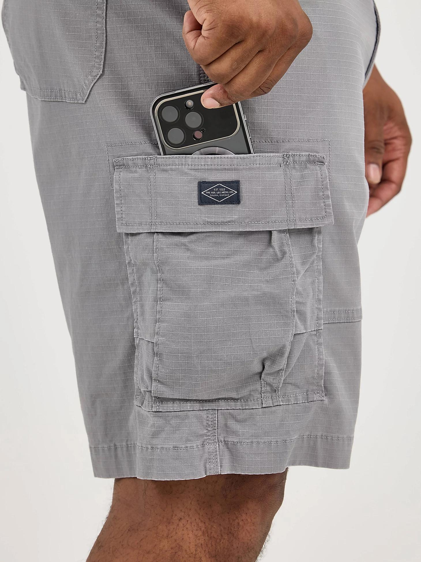 Men's Extreme Motion Carolina Ripstop Cargo Short (Big & Tall) | Men's Shorts | Lee® Product Image