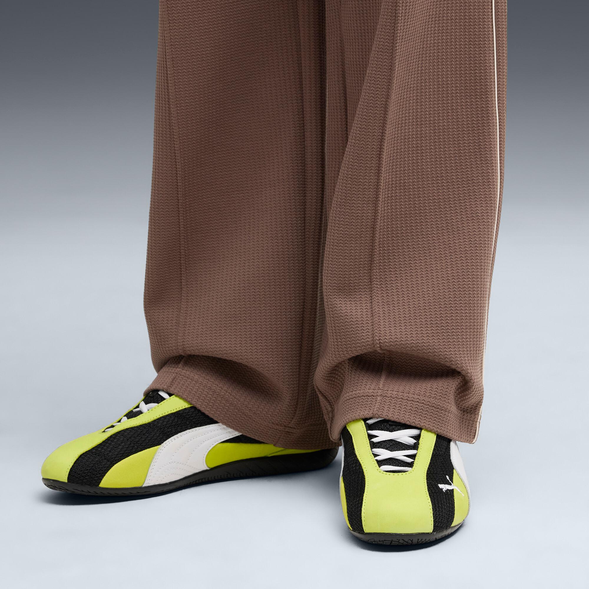 PUMA Speedcat Plus Sneakers Unisex in Lime Smash/White Product Image