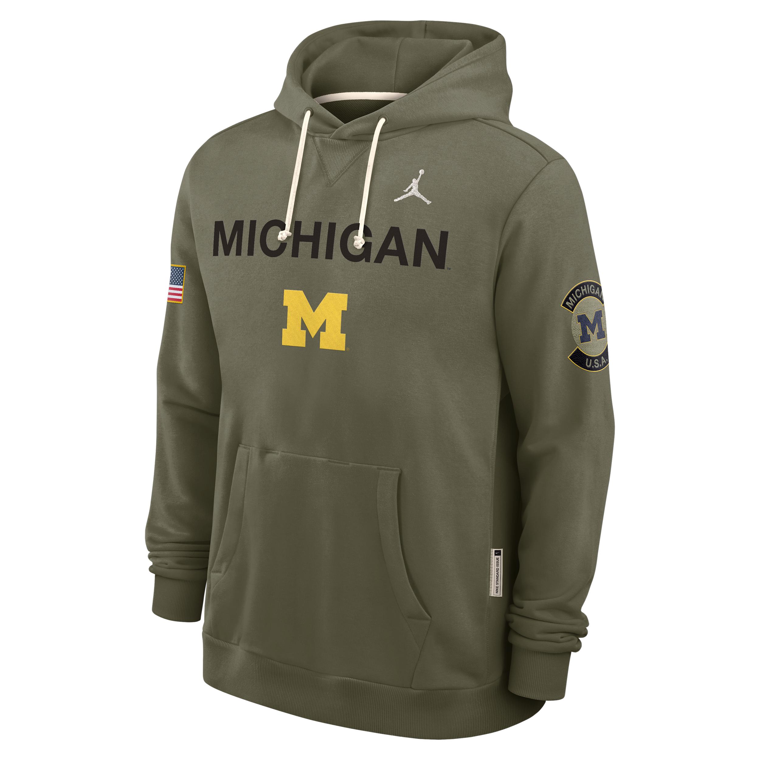 Iowa 2025 Military Appreciation Nike Mens Dri-FIT College Pullover Hoodie | 03AZ2DHIA-R4M Product Image