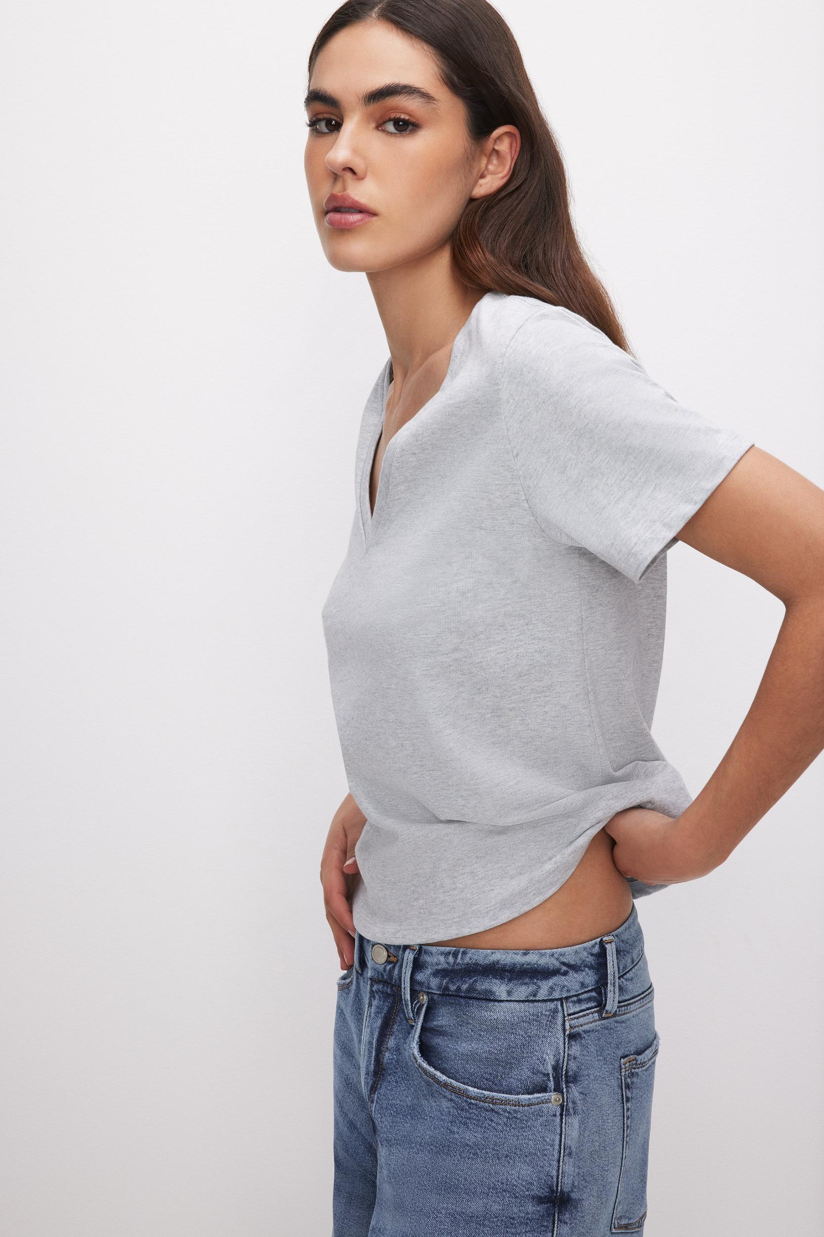 COTTON CLASSIC V-NECK TEE | HEATHER GREY001 Product Image