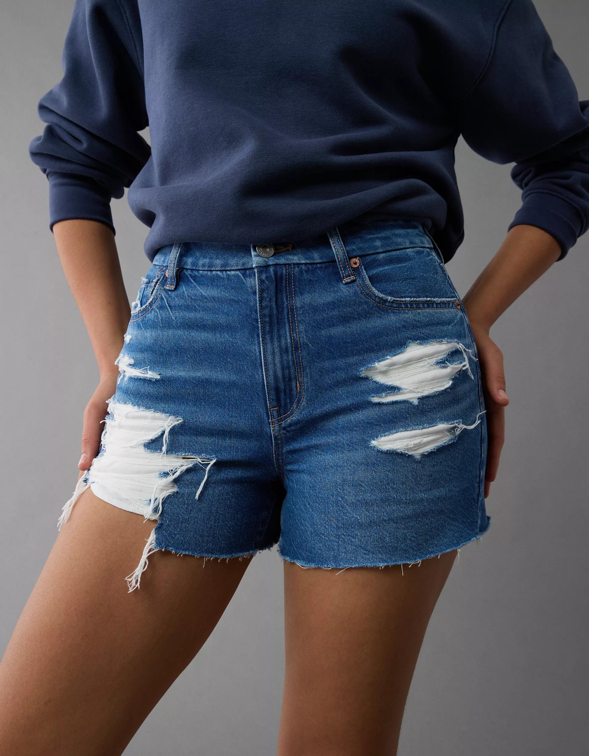AE Strigid Curvy Ripped Denim Mom Short Product Image