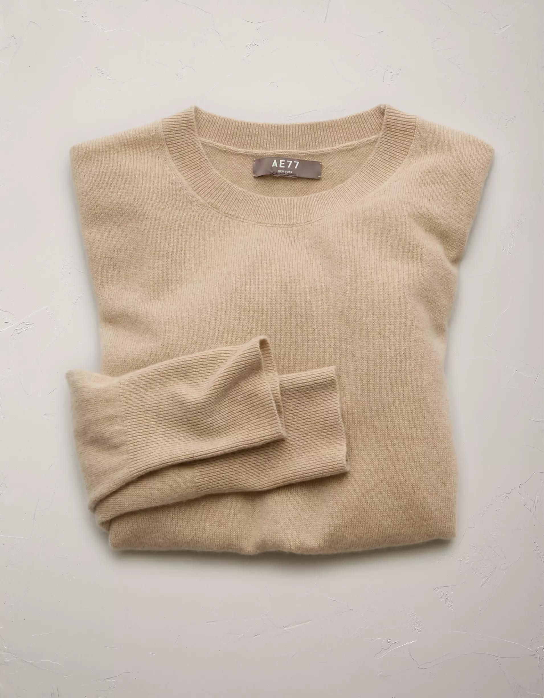 AE77 Premium Cashmere Sweater Product Image
