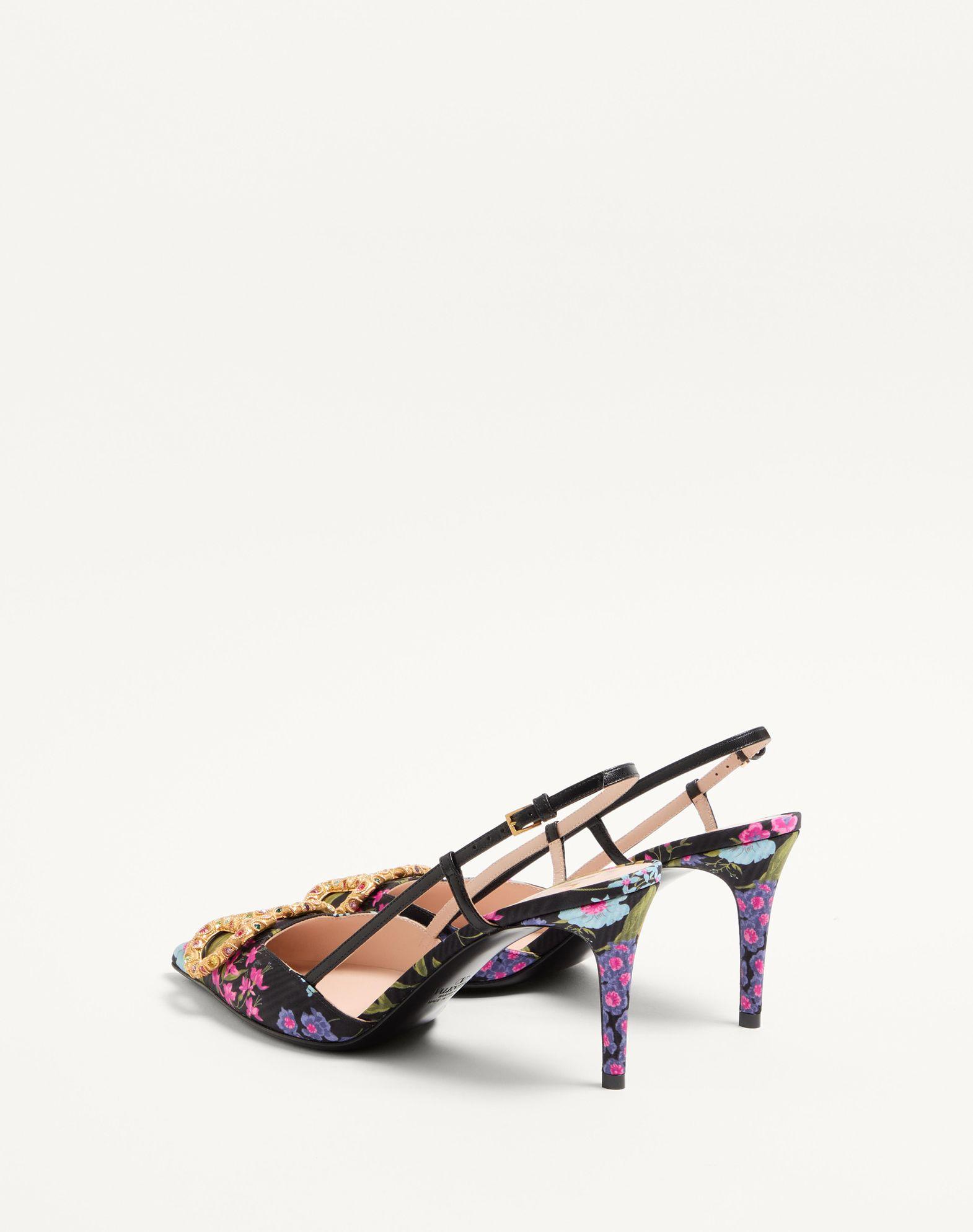 VLogo Signature Slingback Pumps in Papier Floral Moiré Fabric 80mm Product Image
