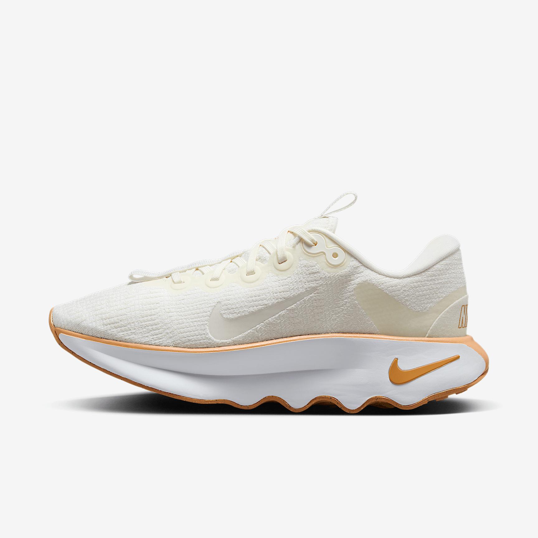 Nike Women's Motiva Walking Shoes Product Image