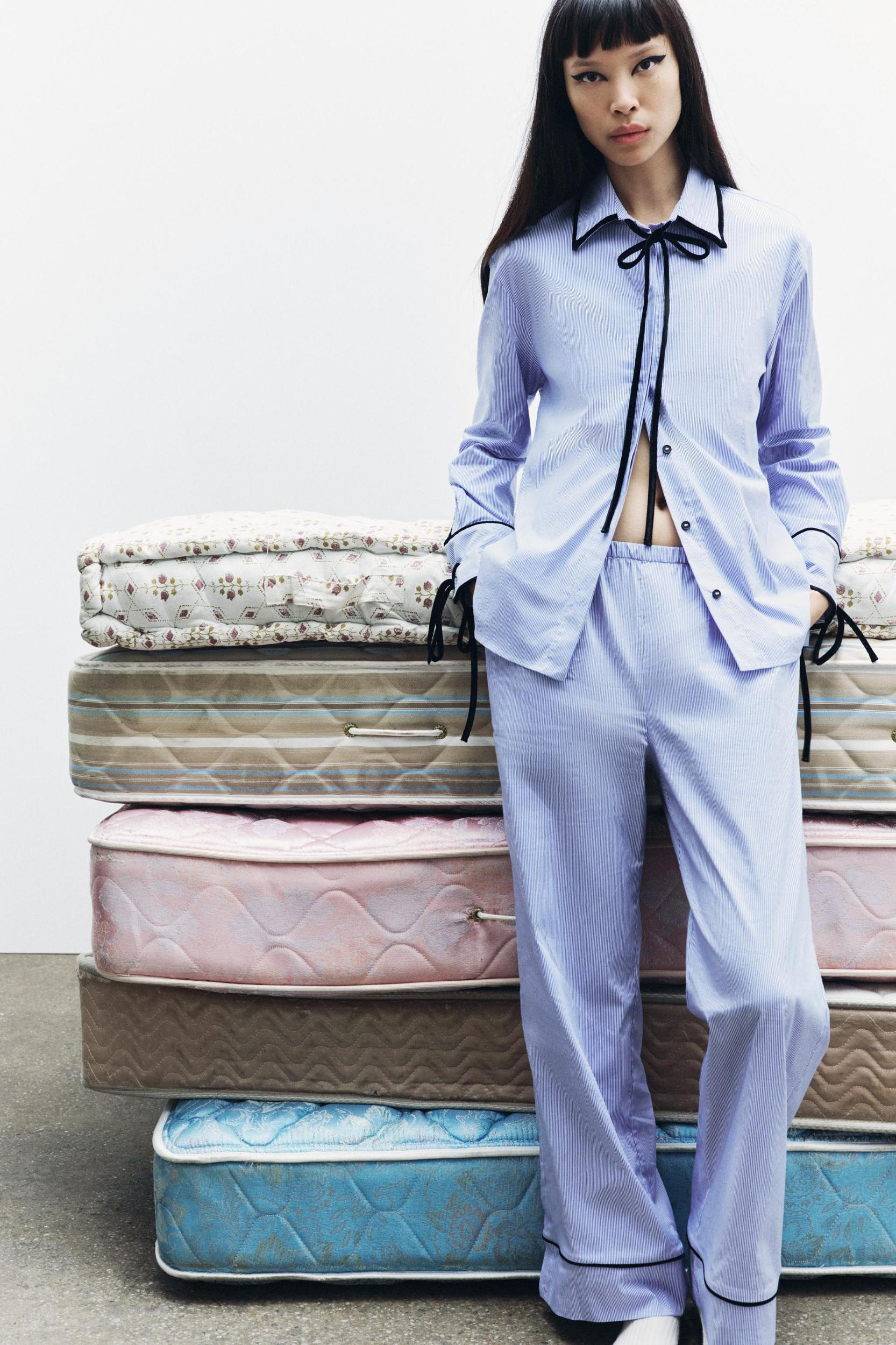 STRIPED VELVET PAJAMA PANTS Product Image