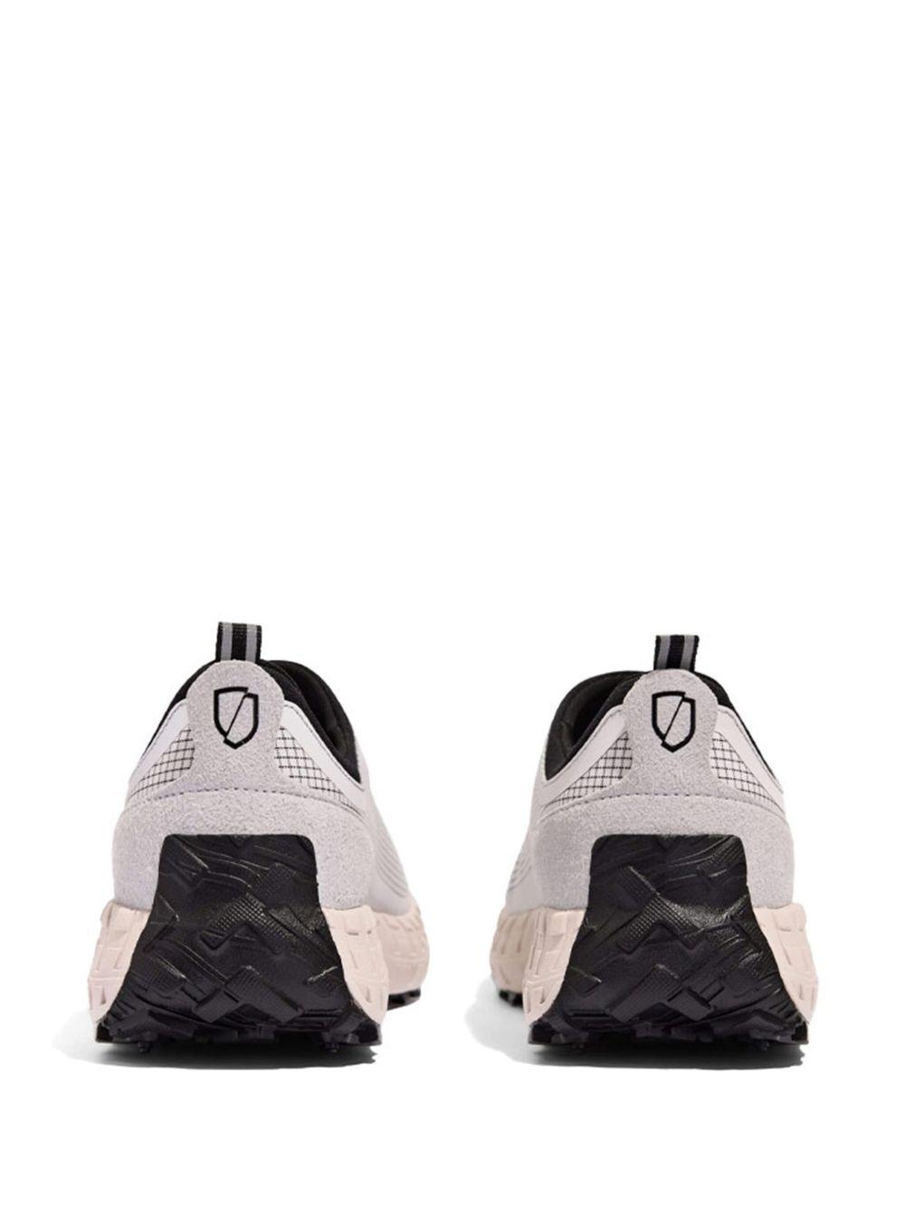 003 sneakers  Product Image