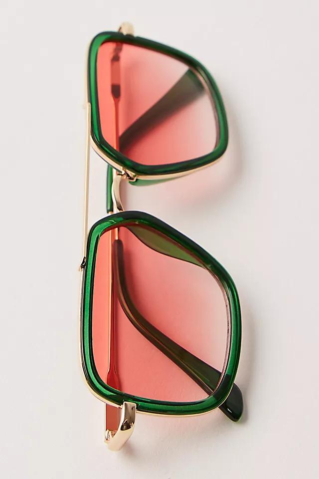 Luna Classic Aviator Sunglasses Product Image