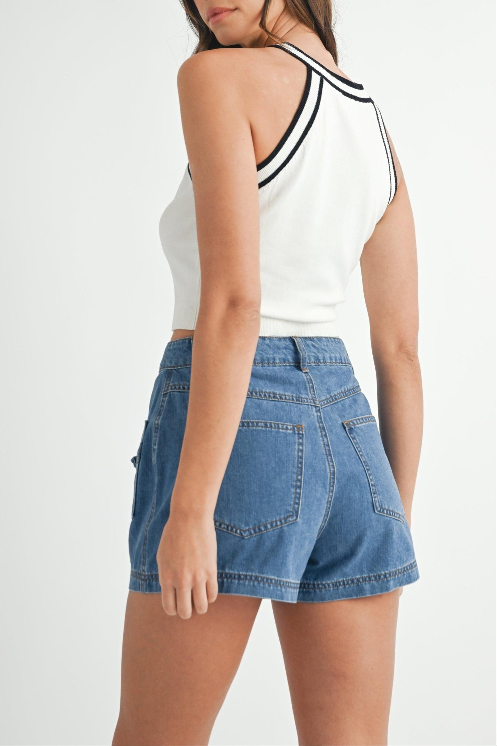 Halter Neck Contrast Knit Crop Top Product Image