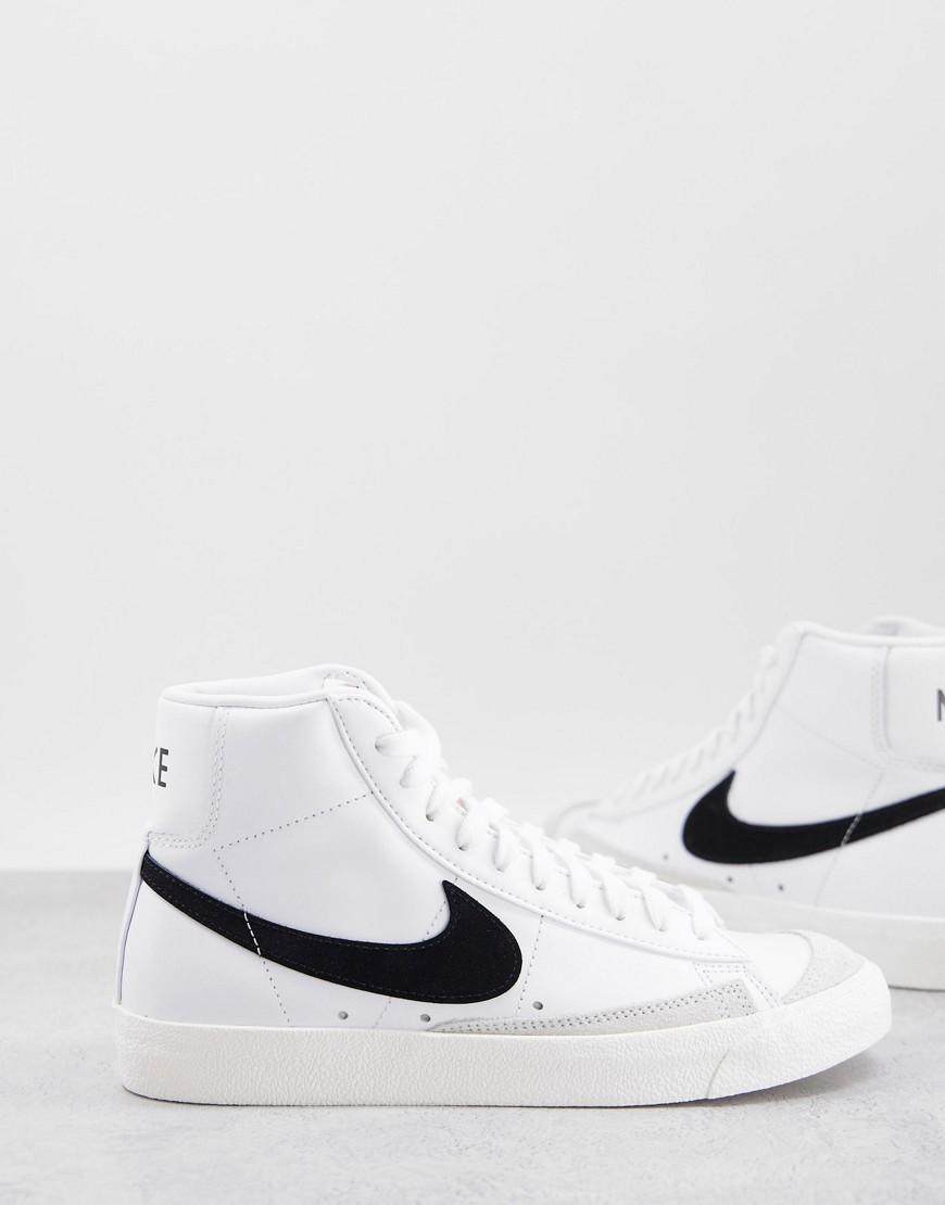 Nike Womens Blazer Mid 77 Shoes | CZ1055-100 Product Image