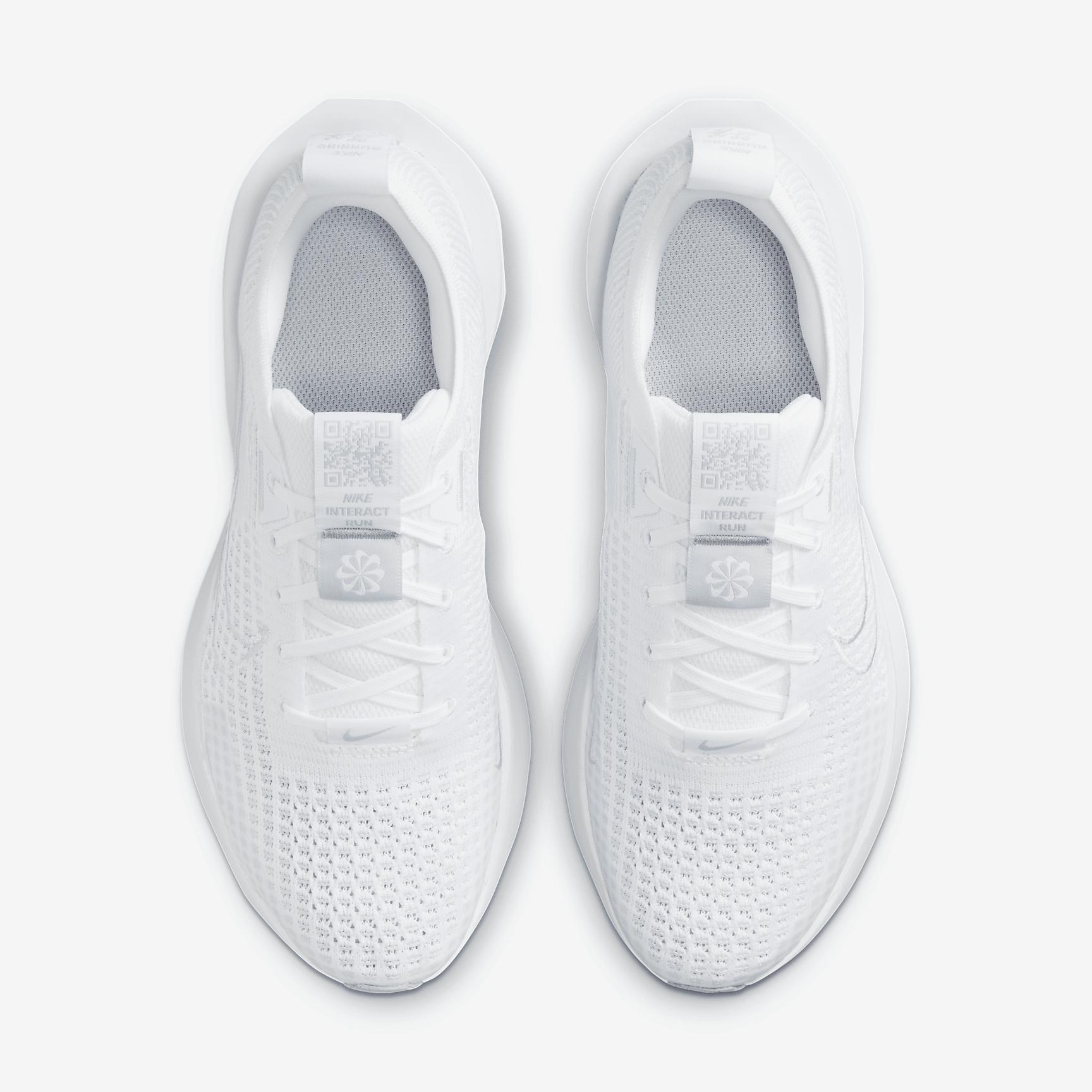 Nike Womens Interact Run Road Running Shoes | FD2292-104 Product Image