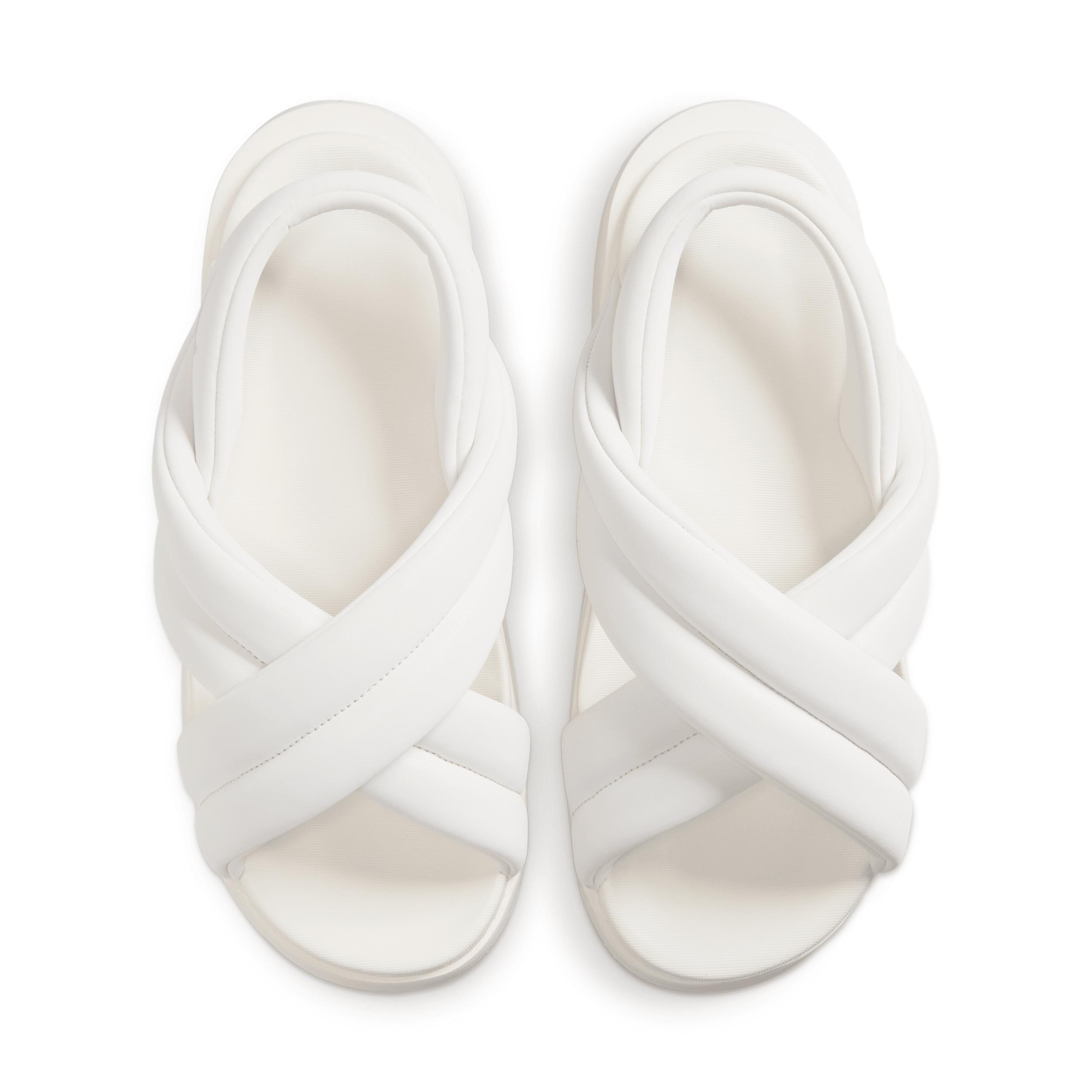 Nike Womens Air Max Isla Sandals | FJ5929-100 Product Image