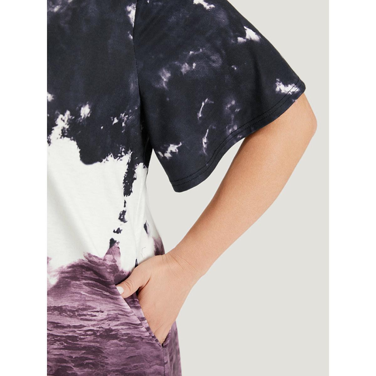 Plus Size Tie Dye Crisscross Pocket Curved Hem Dress Multicolor Women Casual Tie Dye V-neck Short sleeve Curvy Midi Dress BloomChic 26/4X Product Image
