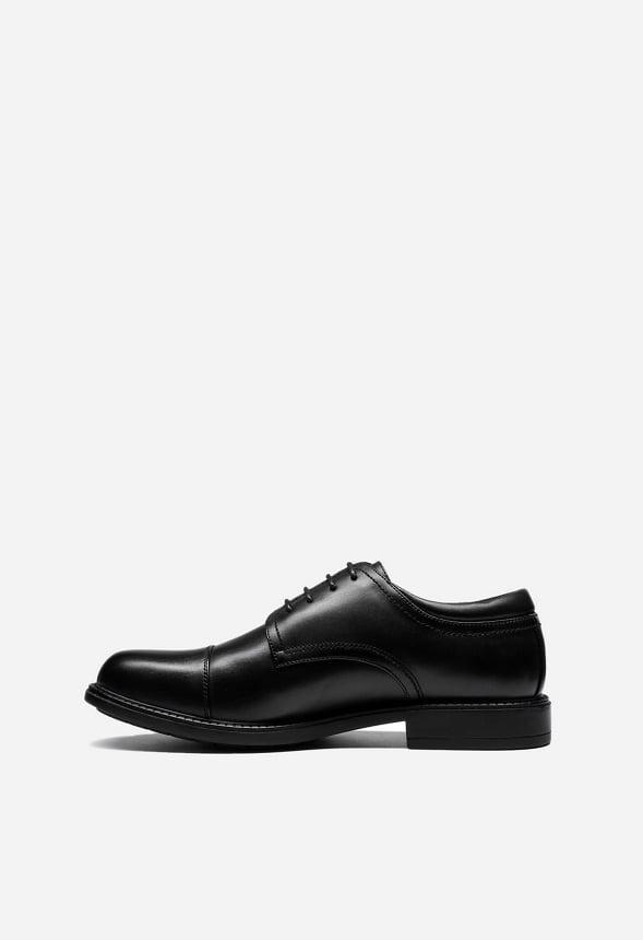 Men's Classic Round Cap Toe Dress Oxford Product Image