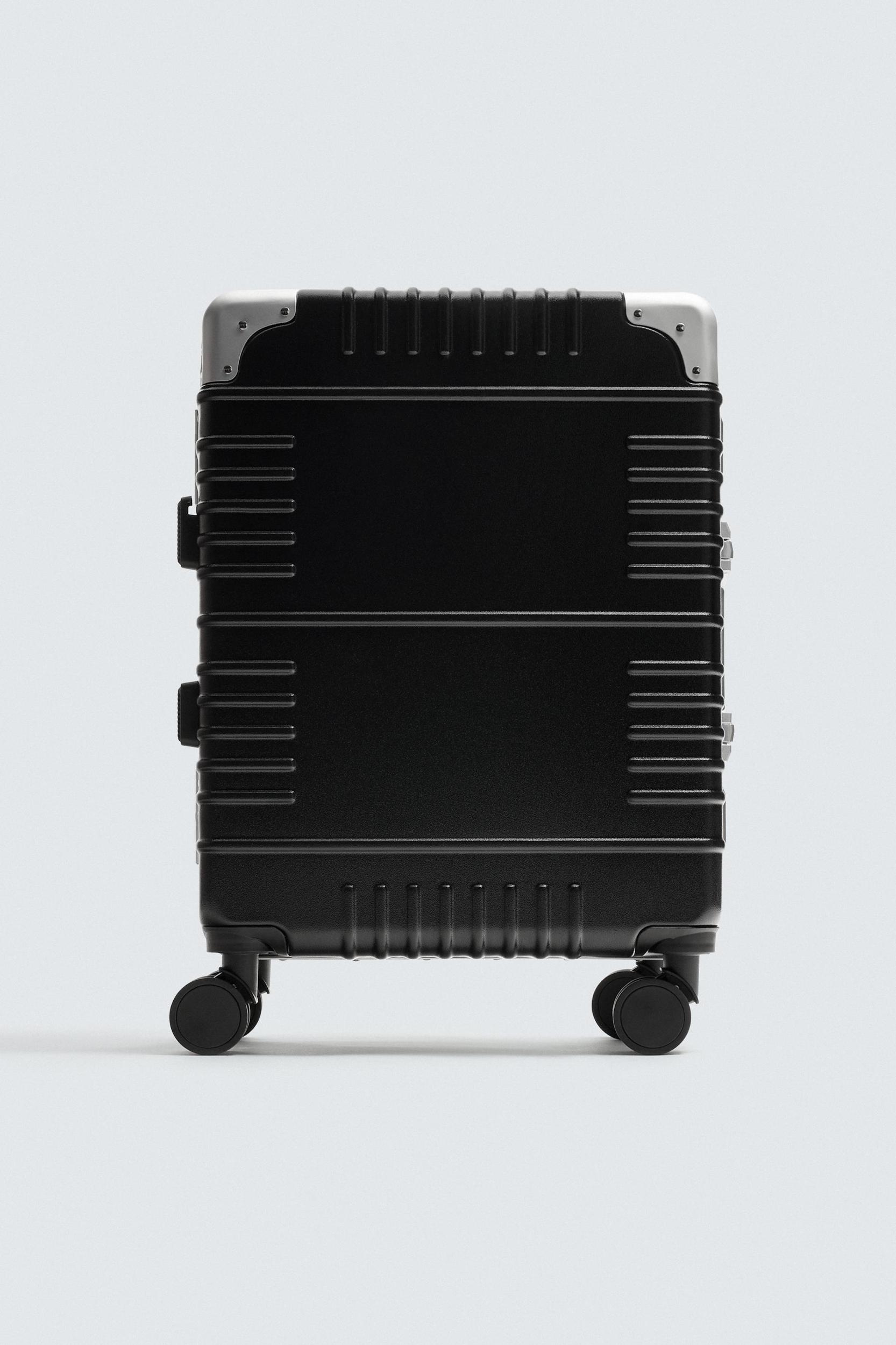 TRAVEL SUITCASE Product Image