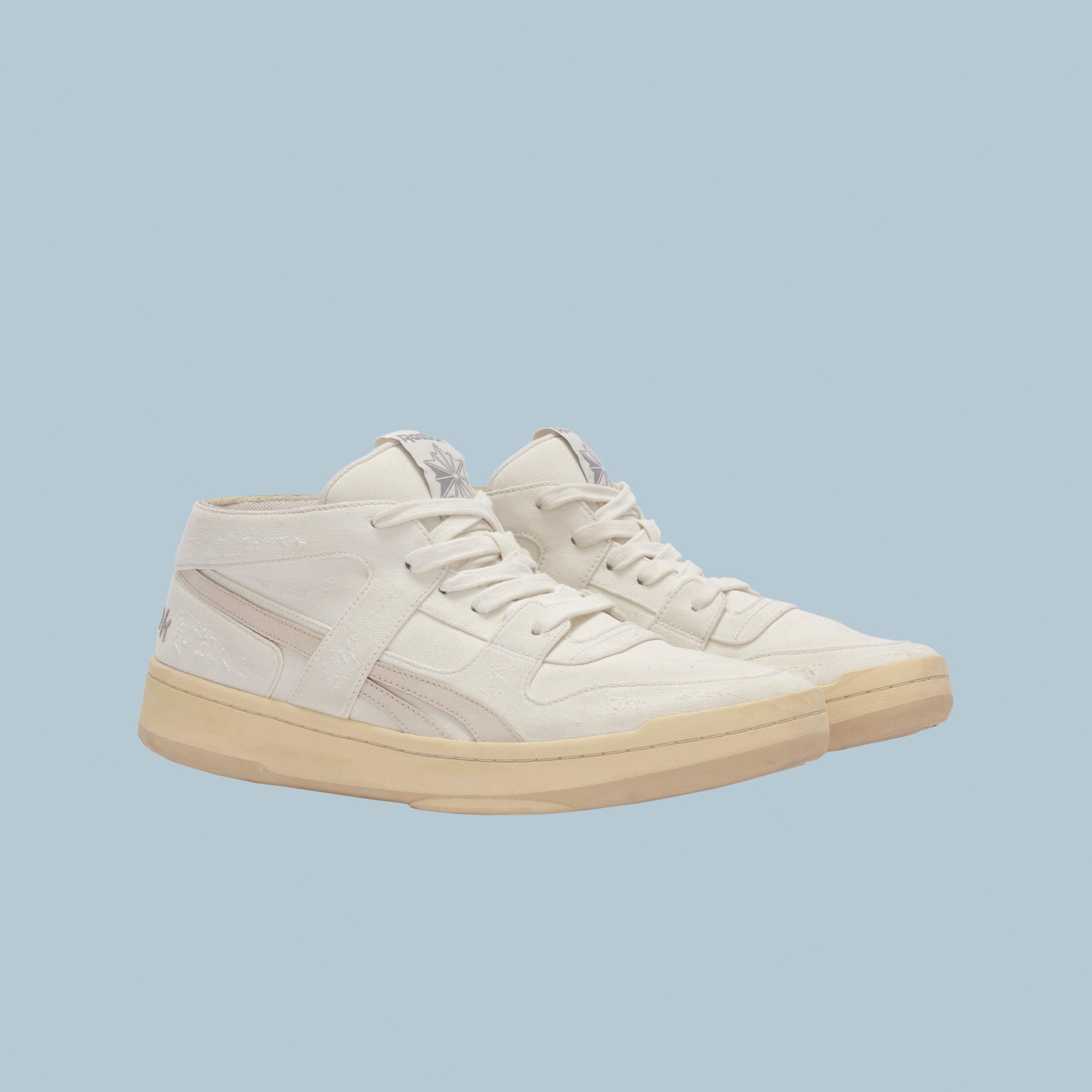 BB5600 Cut Sneakers Unisex Product Image