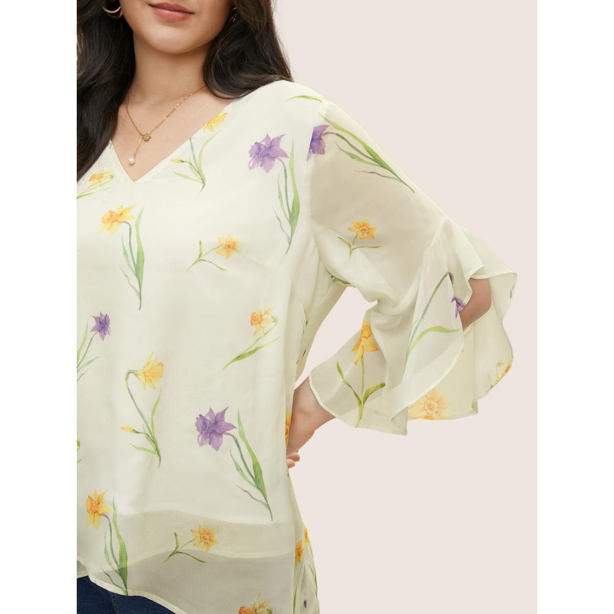 Plus Size Ivory Floral Tiered Mesh Asymmetrical Hem Blouse Women Elegant Everyday Blouses BloomChic 18-20/2X Product Image