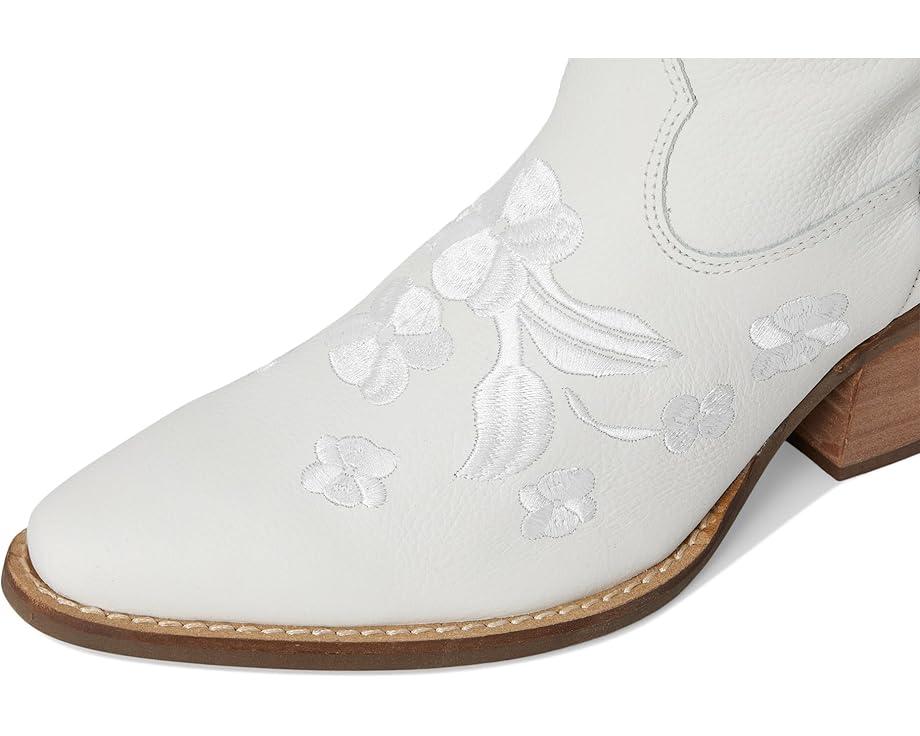 Women's Dingo Love Bug Product Image