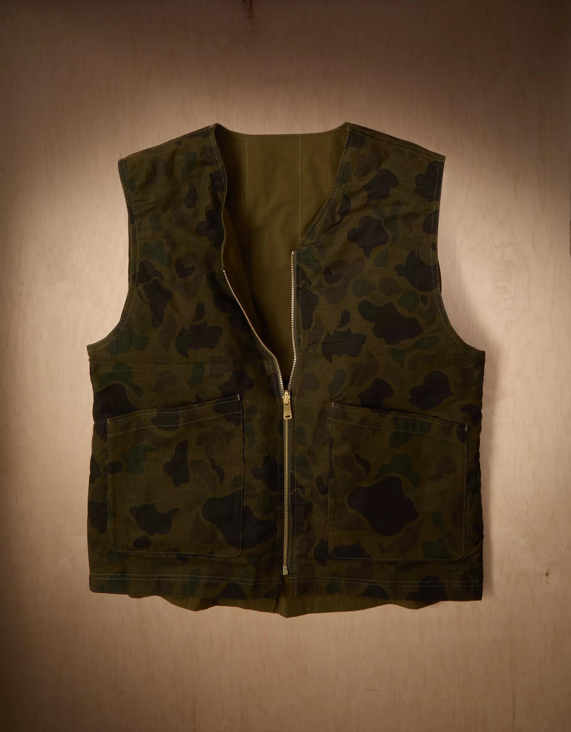 AE x Tru Kolors Reversible Quilted Vest Product Image