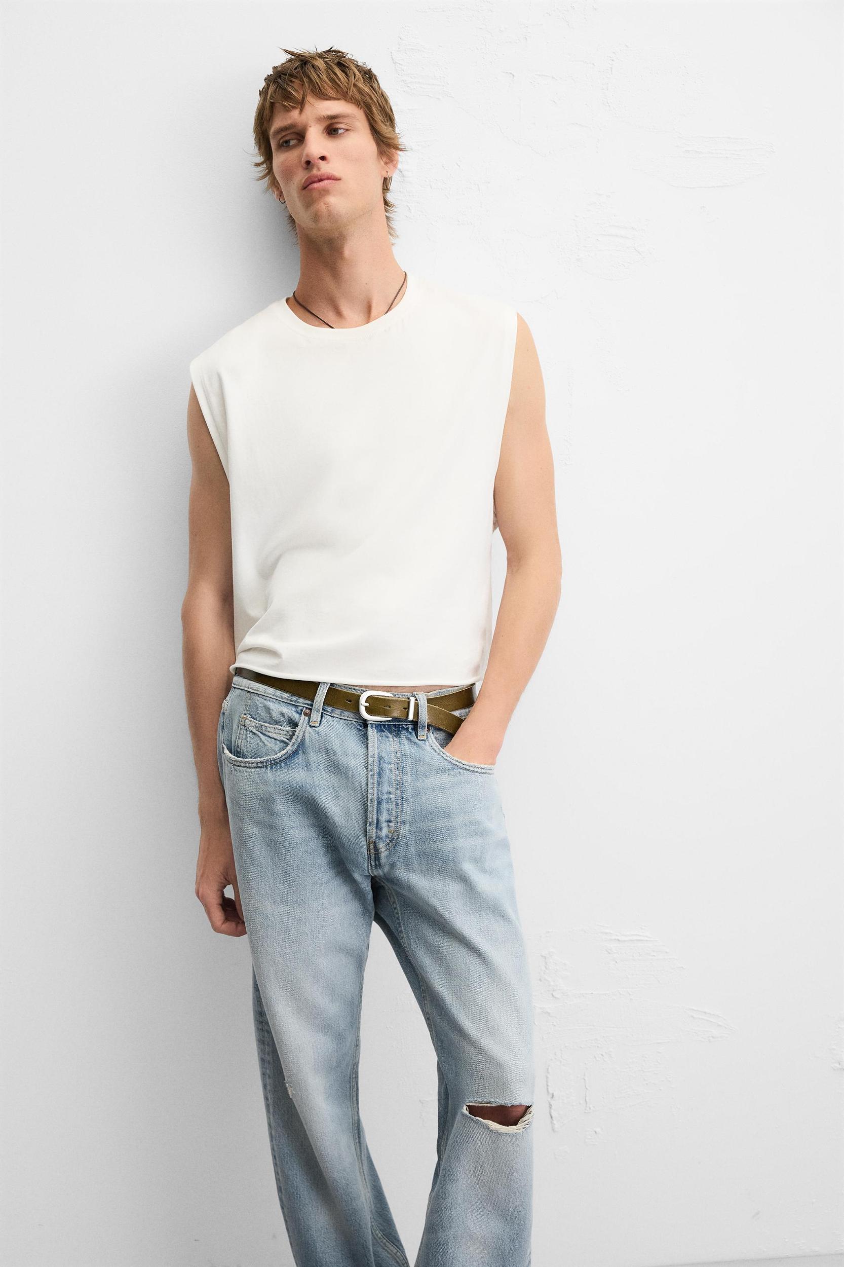 RIPPED REGULAR STRAIGHT FIT JEANS Product Image