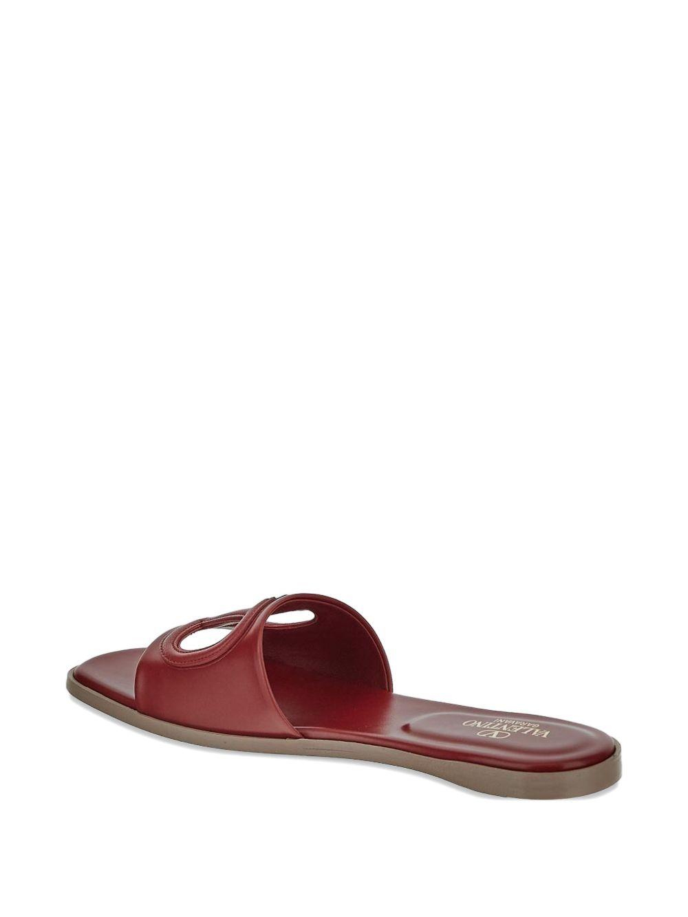 VLogo Signature flat leather sandals Product Image