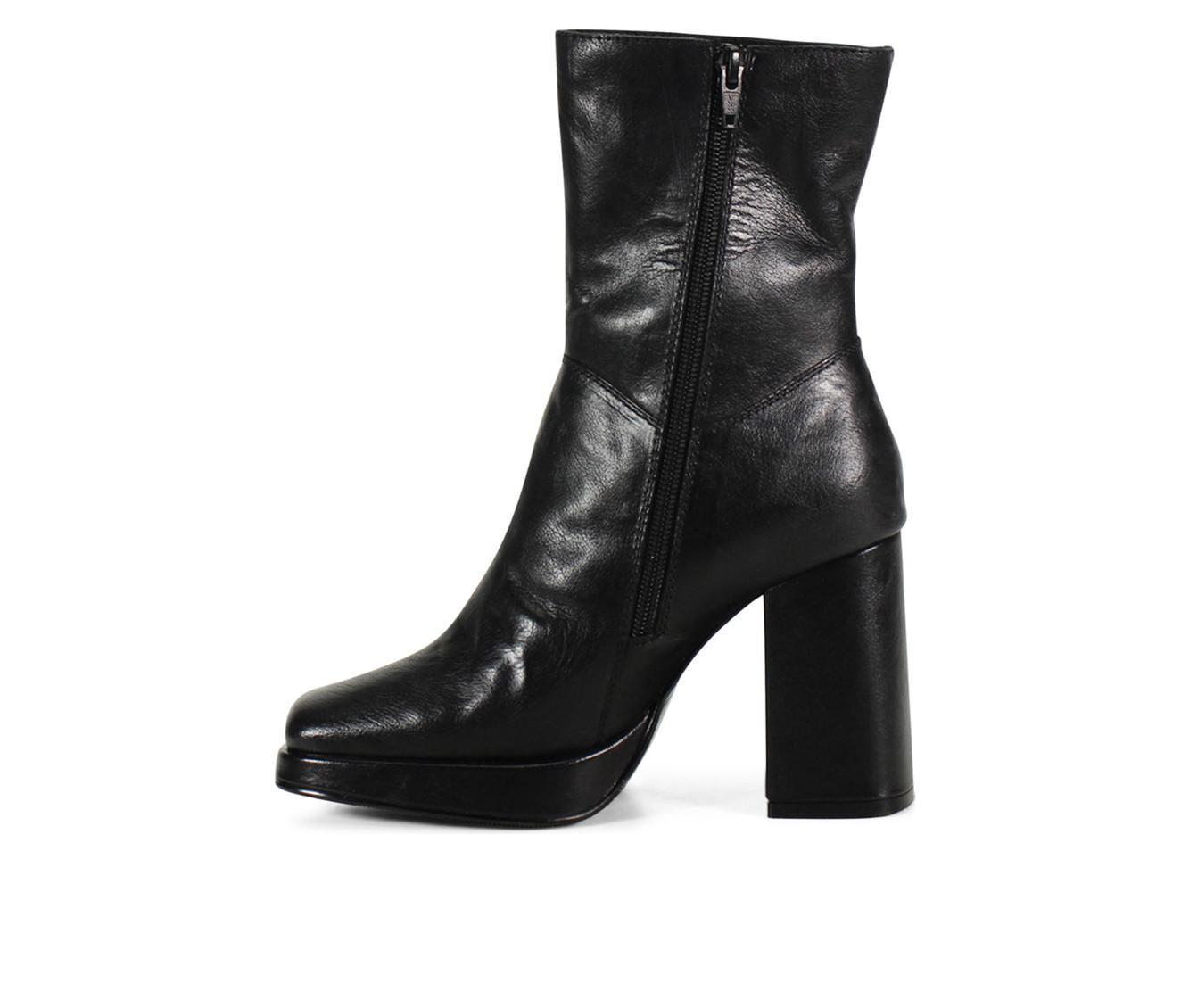 Women's DIBA TRUE Mont Pelier Booties Product Image