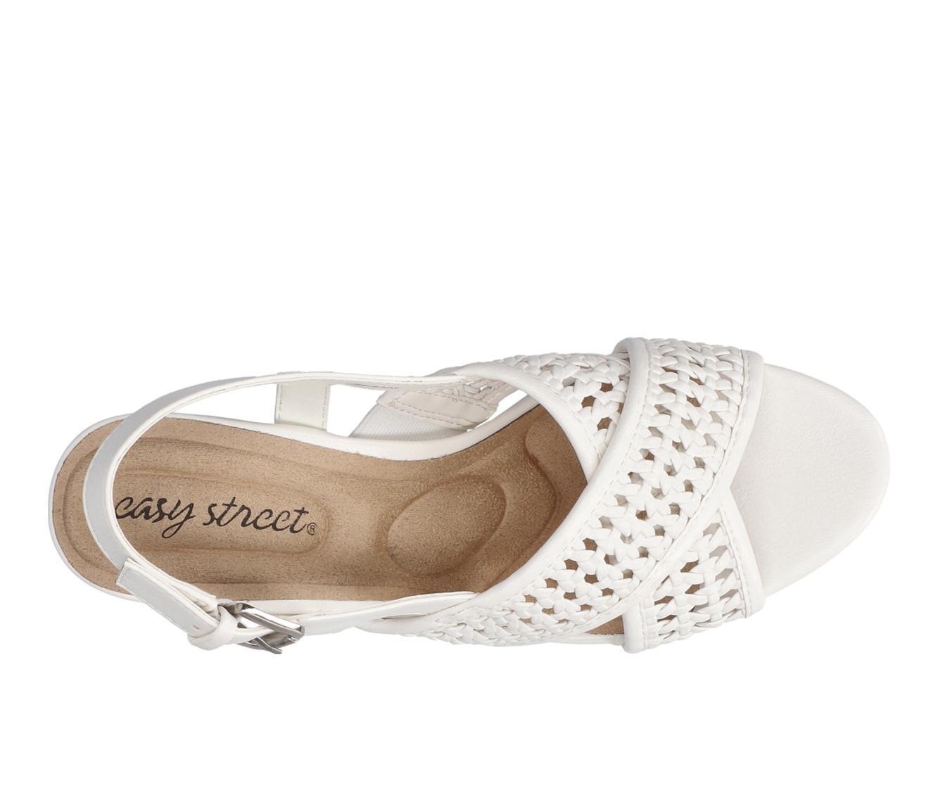 Women's Easy Street Sol Pumps Product Image