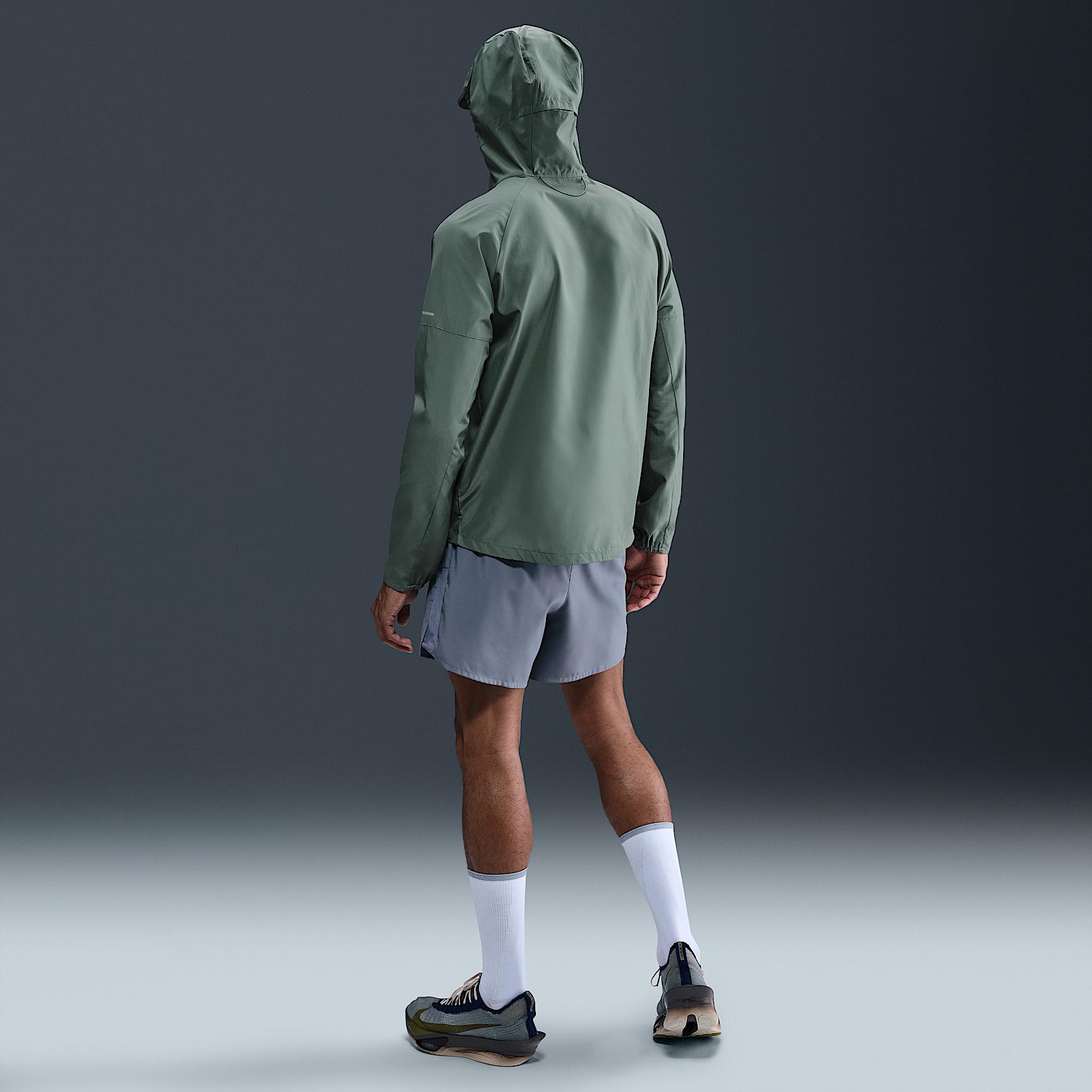 Nike Mens Miler Repel Running Jacket | DD4746-364 Product Image