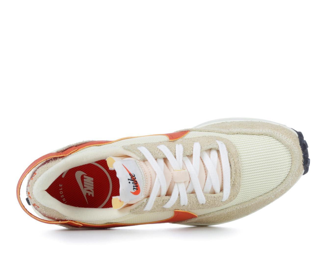 Women's Nike Waffle Debut Vintage Running Shoes Product Image